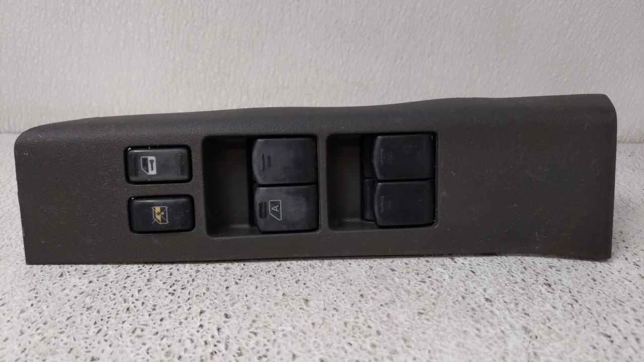 2005-2006 Nissan Xterra Driver Left Door Master Power Window Switch 100880 - Oemusedautoparts1.com