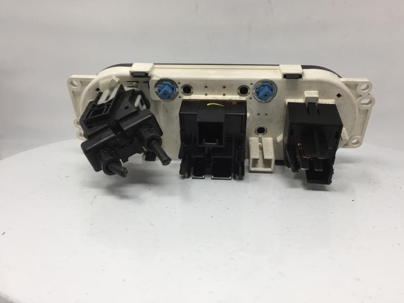 2002-2007 Ford Escape Ac Heater Climate Control Yl8h-19980-a 10141 - Oemusedautoparts1.com