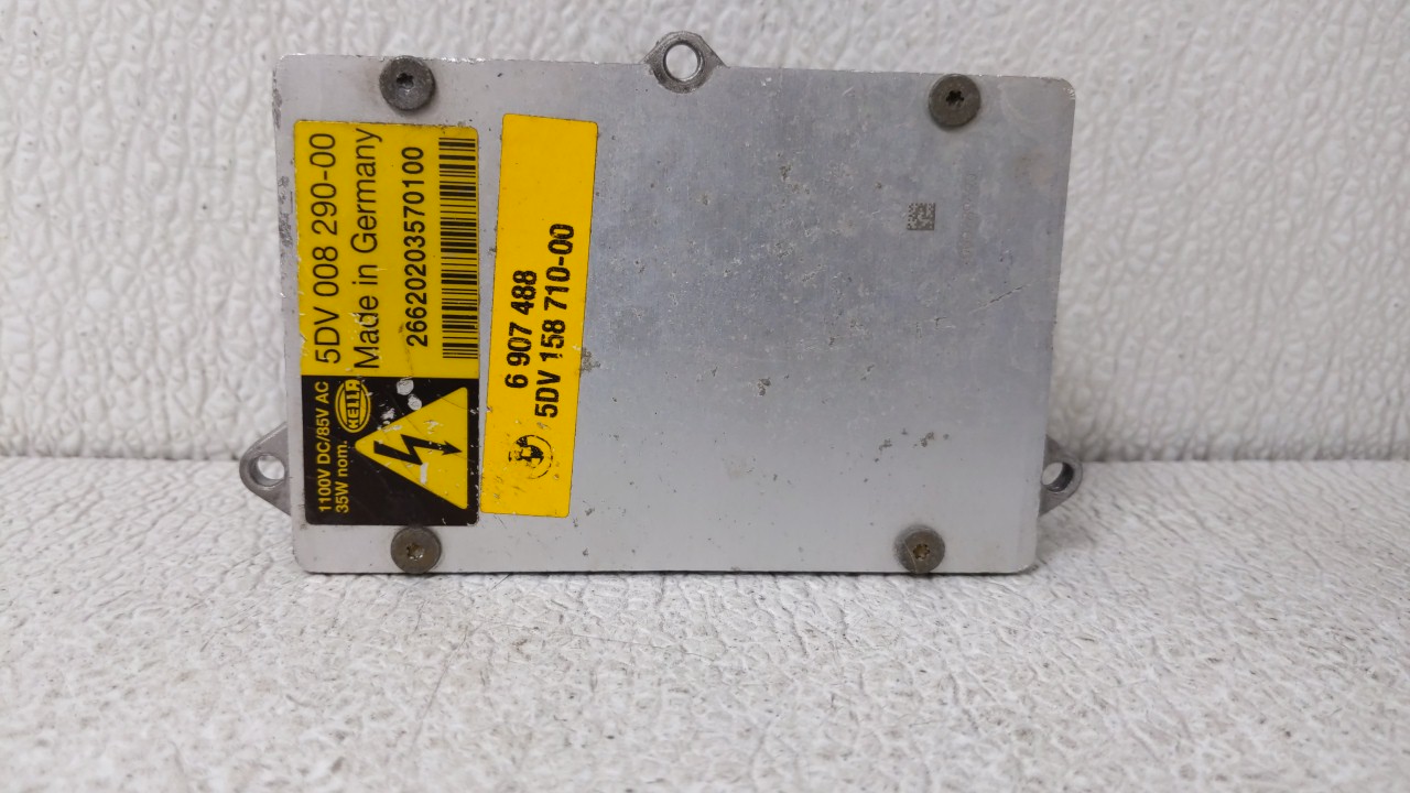 2006 Audi A8 Headlight Ballast Head Light 103025 - Oemusedautoparts1.com