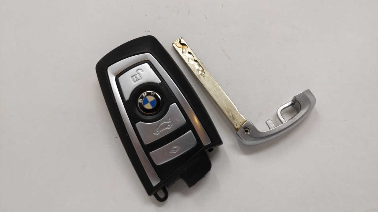 Bmw Keyless Entry Remote Fob Kr55wk49663 9 226 932-02 4 Buttons 103711 - Oemusedautoparts1.com