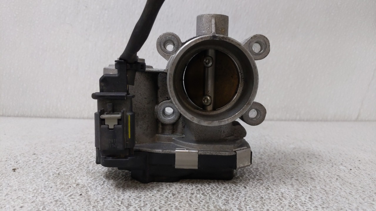 Picture of 2017-2018 Chevrolet Cruze Throttle Body 104643