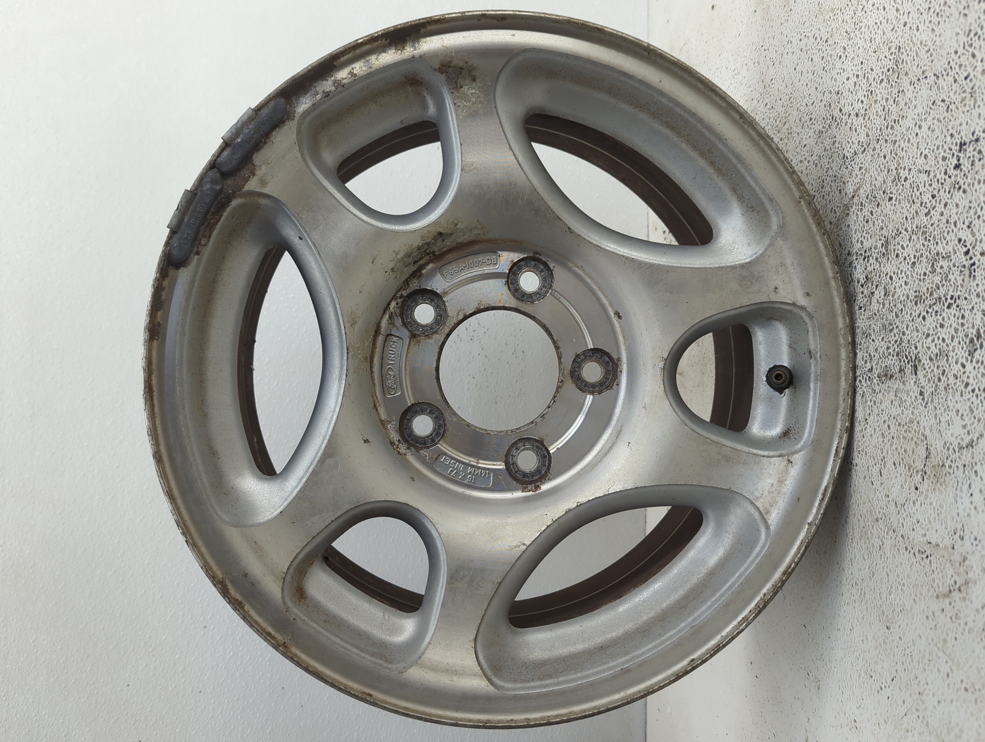 1997-1998 Ford F-150 Wheel Rim Oem 1046646 - Oemusedautoparts1.com