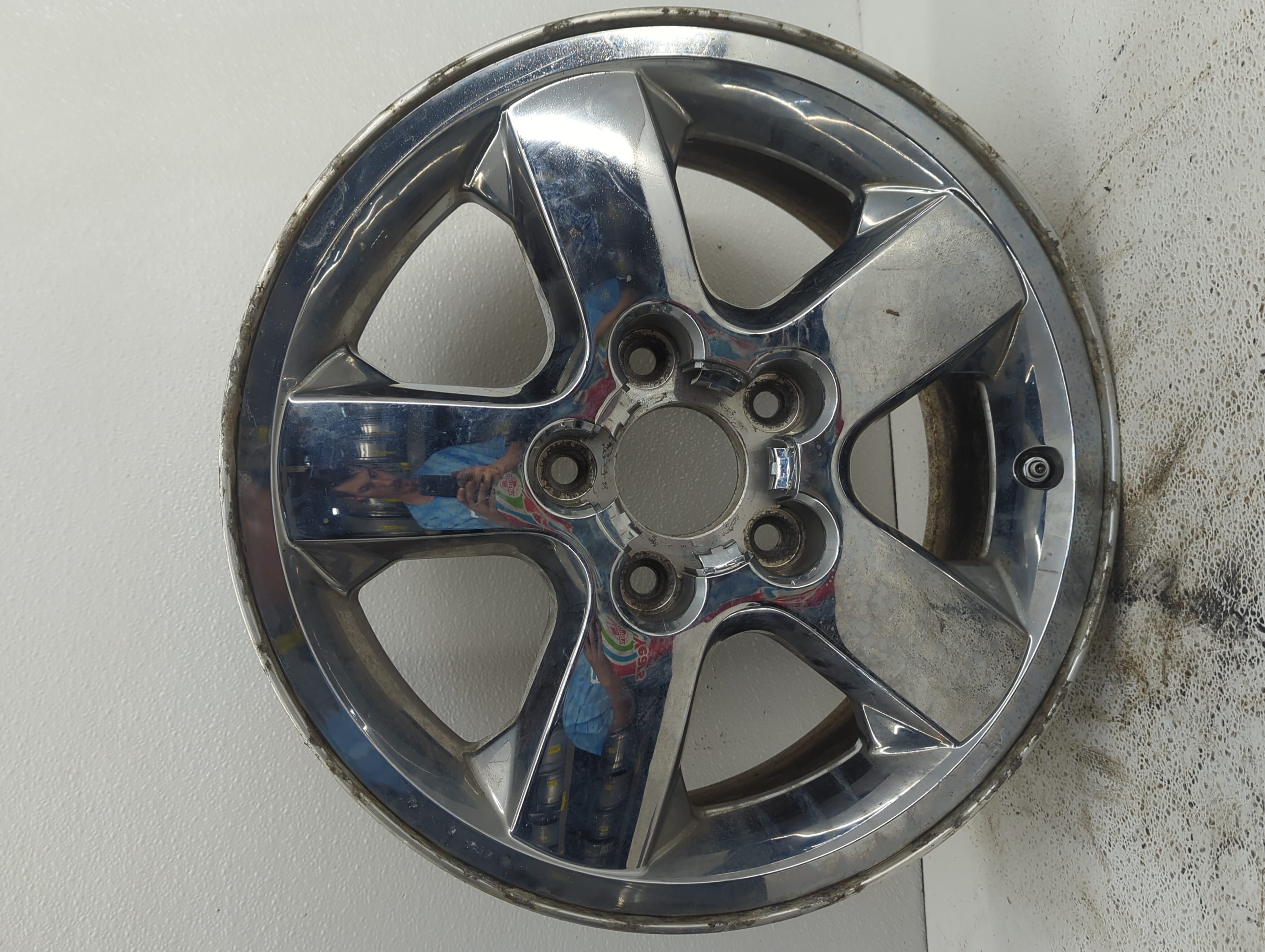 2003-2004 Jeep Grand Cherokee Wheel Rim Oem 1046716 - Oemusedautoparts1.com