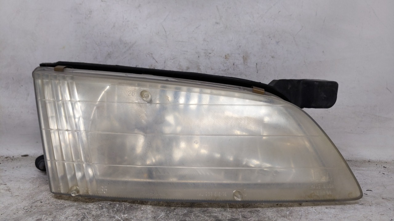 1998-1999 Nissan Altima Passenger Right Oem Head Light Headlight Lamp 105183 - Oemusedautoparts1.com