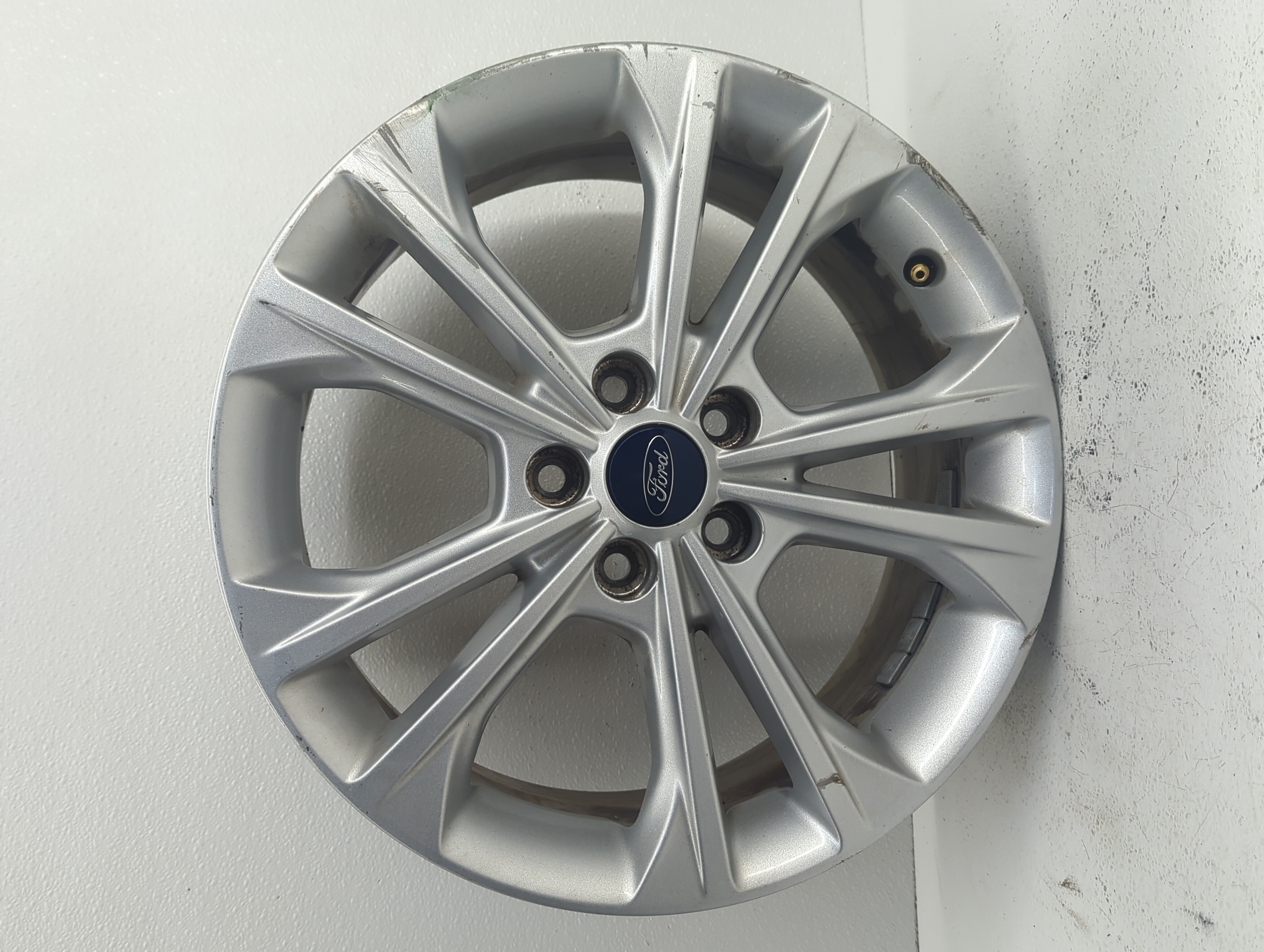 2017-2019 Ford Escape Wheel Rim Oem 1051938 - Oemusedautoparts1.com