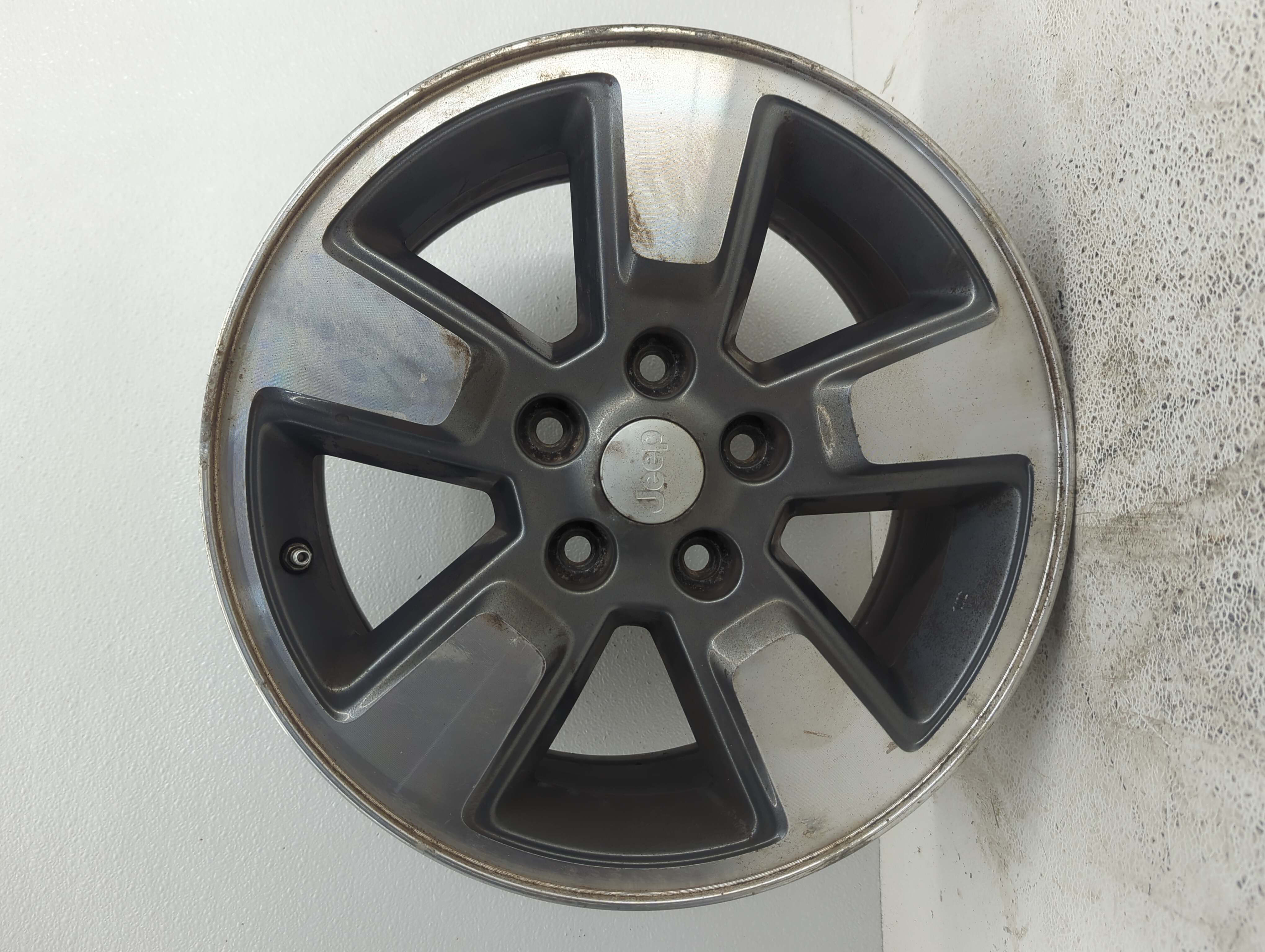 2008-2011 Jeep Liberty Wheel Rim Oem 1055176 - Oemusedautoparts1.com