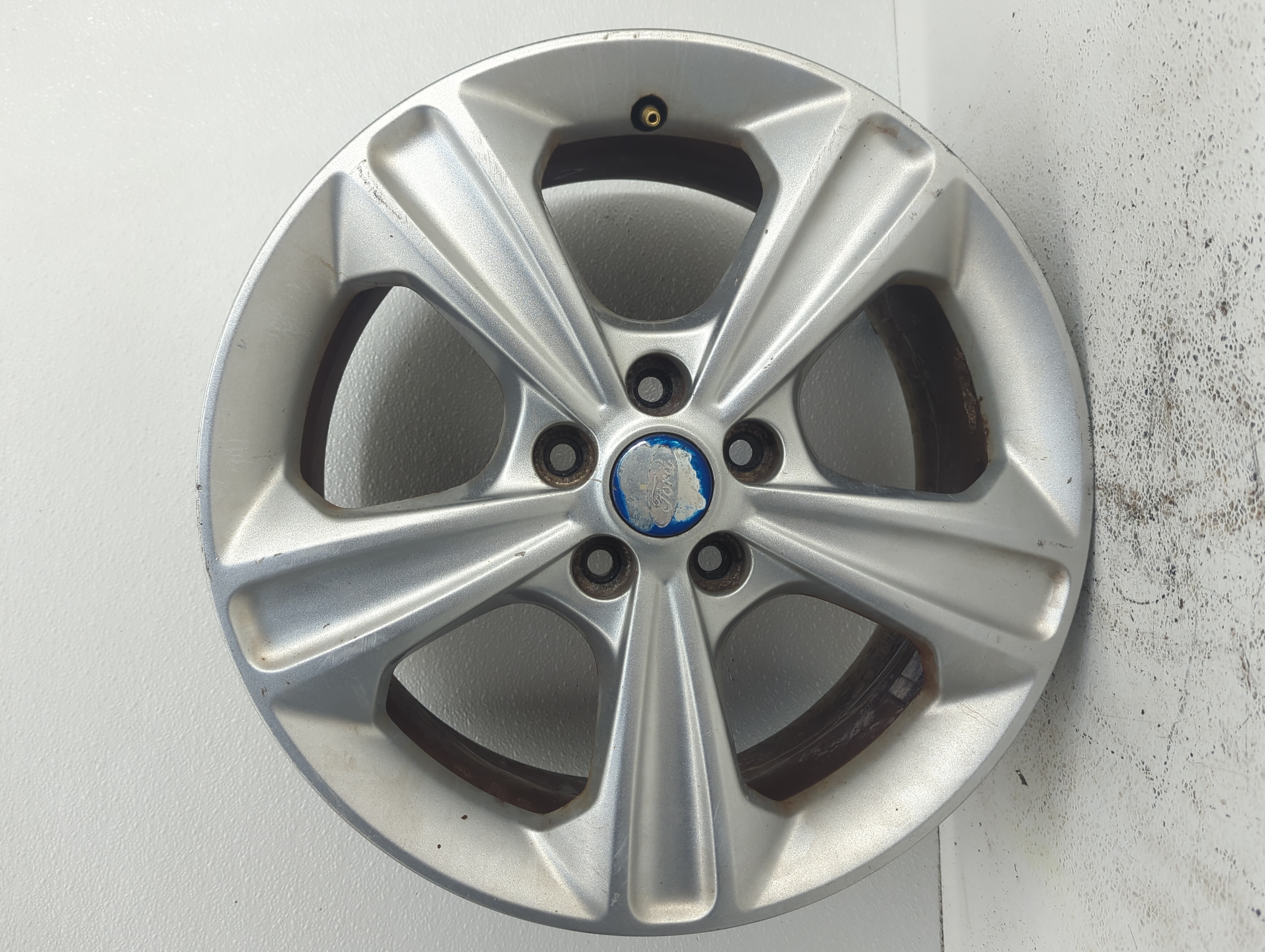 Picture of 2013-2016 Ford Escape Wheel Rim Oem 1057230