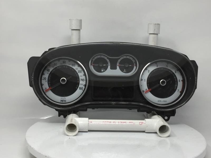 2016 Fiat 500 Speedometer Instrument Cluster Gauges 24,329 Mi. Pn:51953204 10583 - Oemusedautoparts1.com