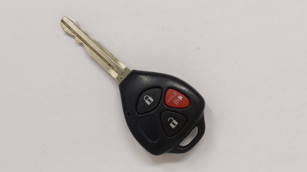 Toyota Matrix Venza Keyless Entry Remote Fob Gq4-29t G Chip   3 Buttons 105901 - Oemusedautoparts1.com