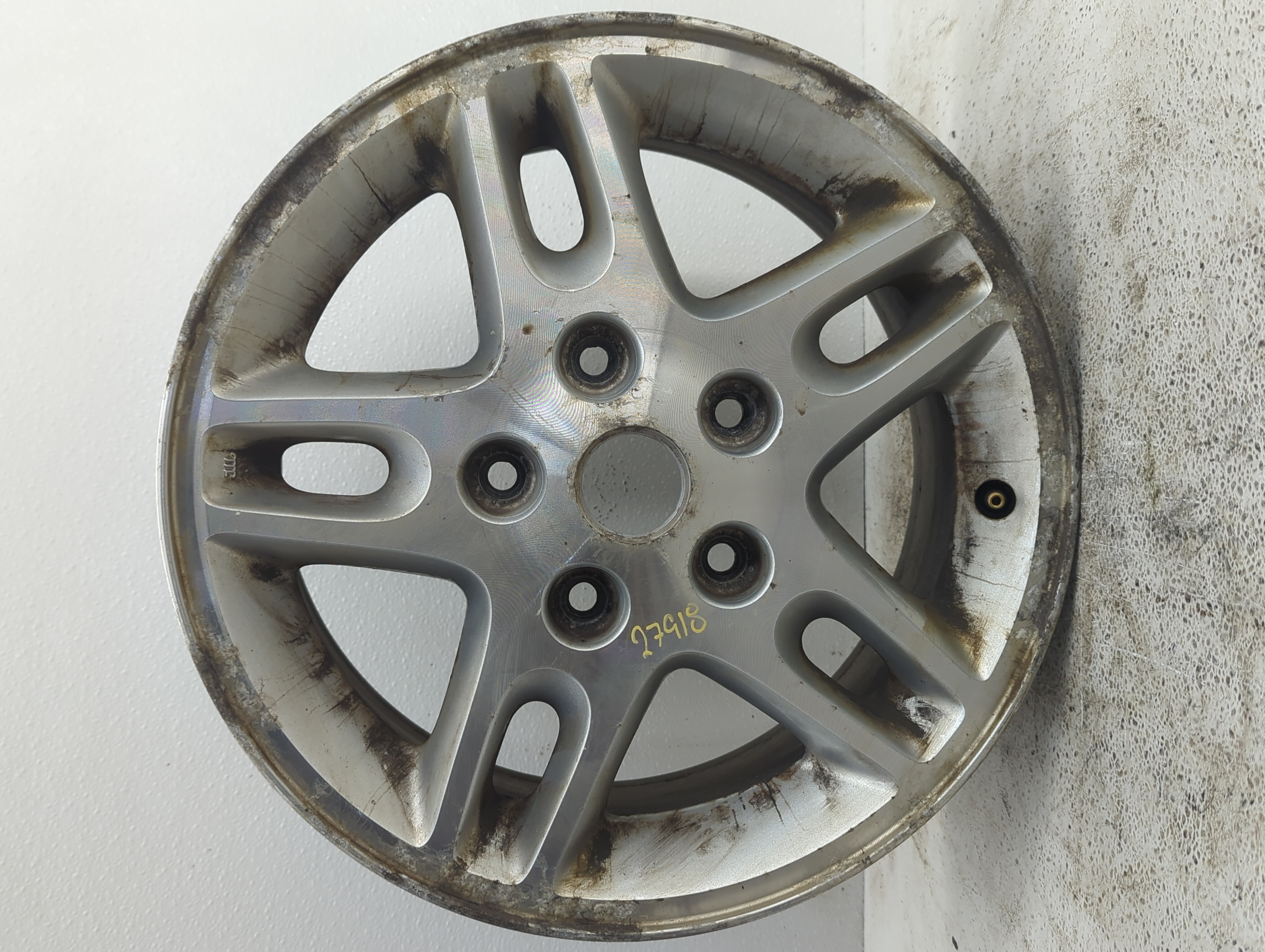 1999-2000 Jeep Grand Cherokee Wheel Rim Oem 1065295 - Oemusedautoparts1.com