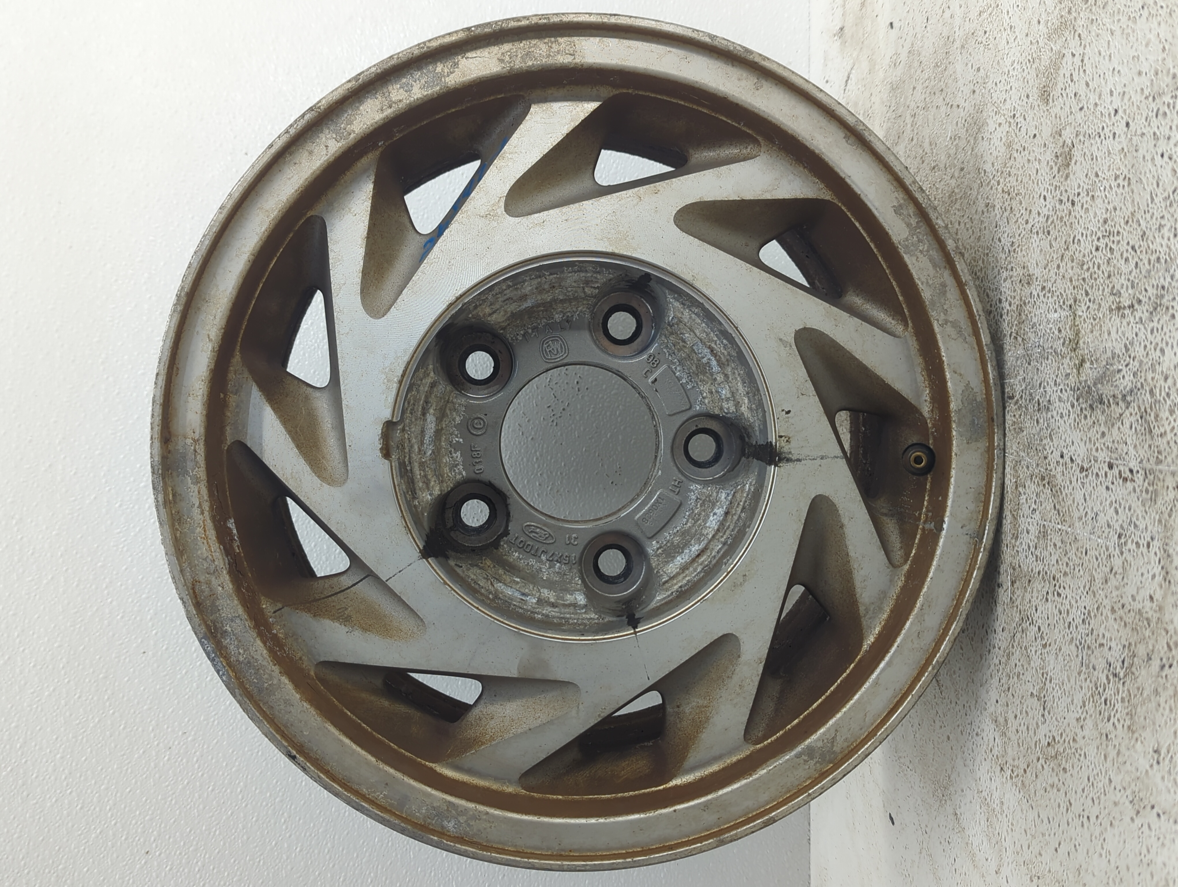 2002-2003 Ford E-150 Wheel Rim Oem 1065296 - Oemusedautoparts1.com