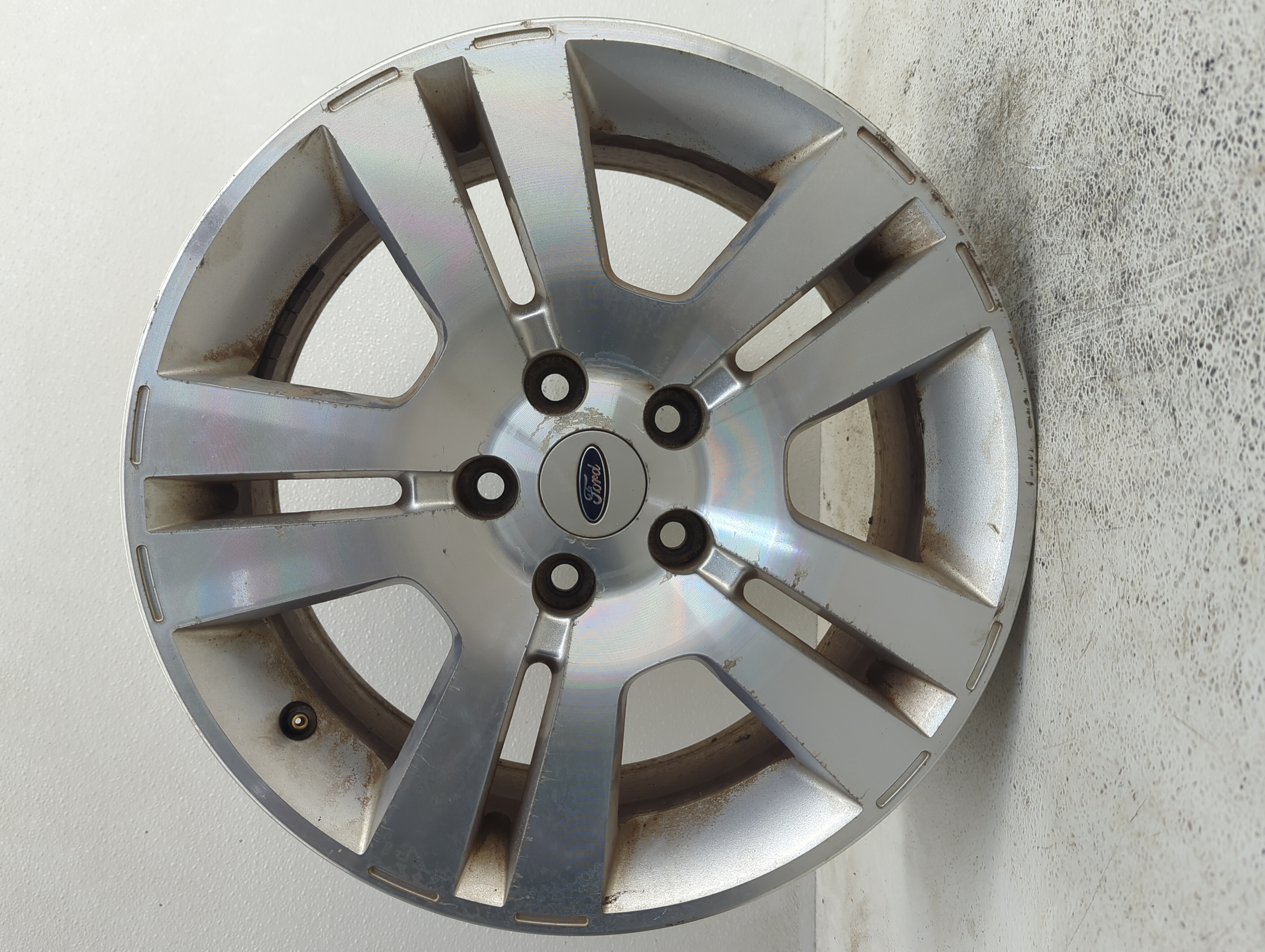 2006-2009 Ford Fusion Wheel Rim Oem 1066436 - Oemusedautoparts1.com