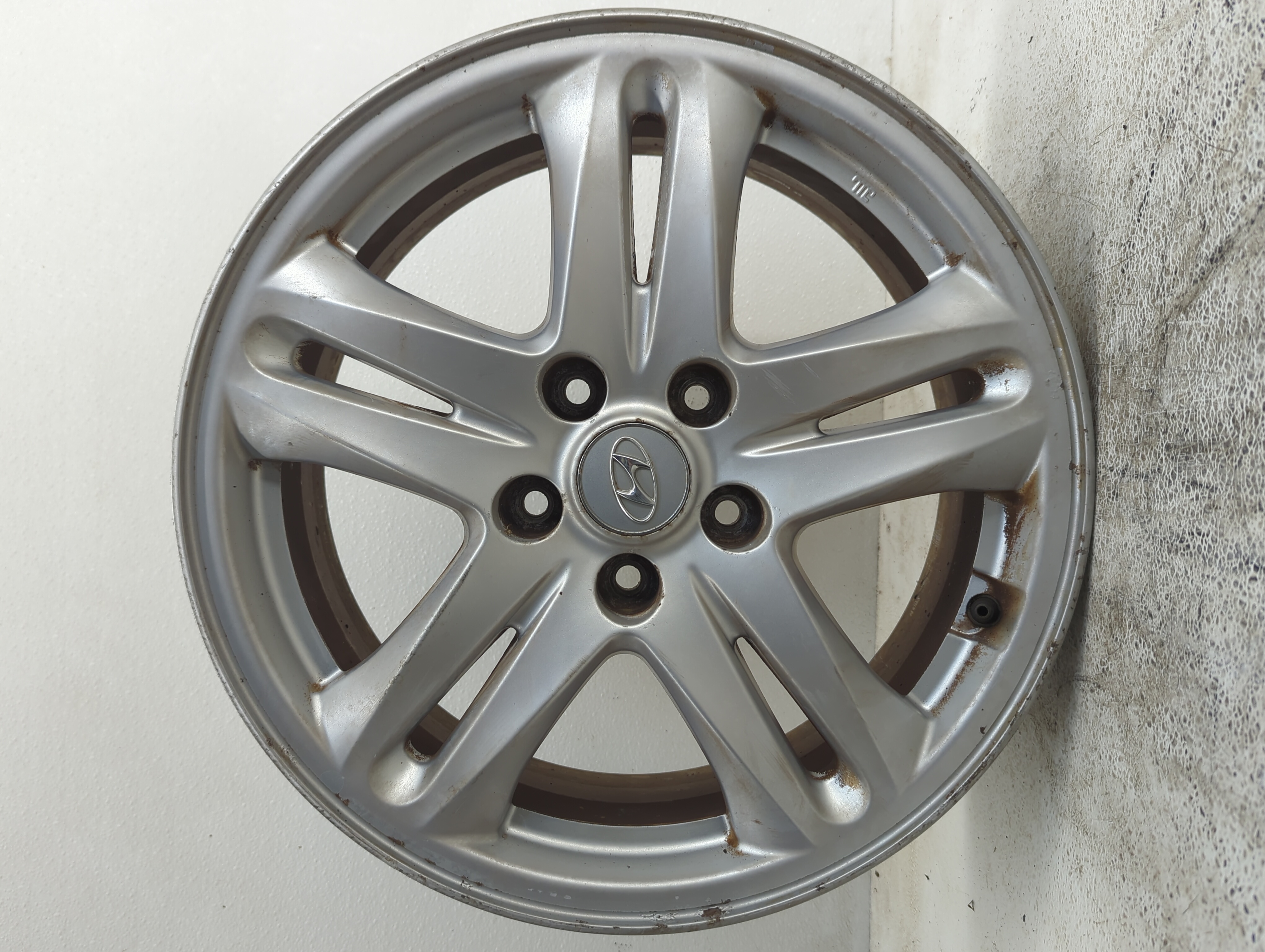 2010-2012 Hyundai Santa Fe Wheel Rim Oem 1066718 - Oemusedautoparts1.com