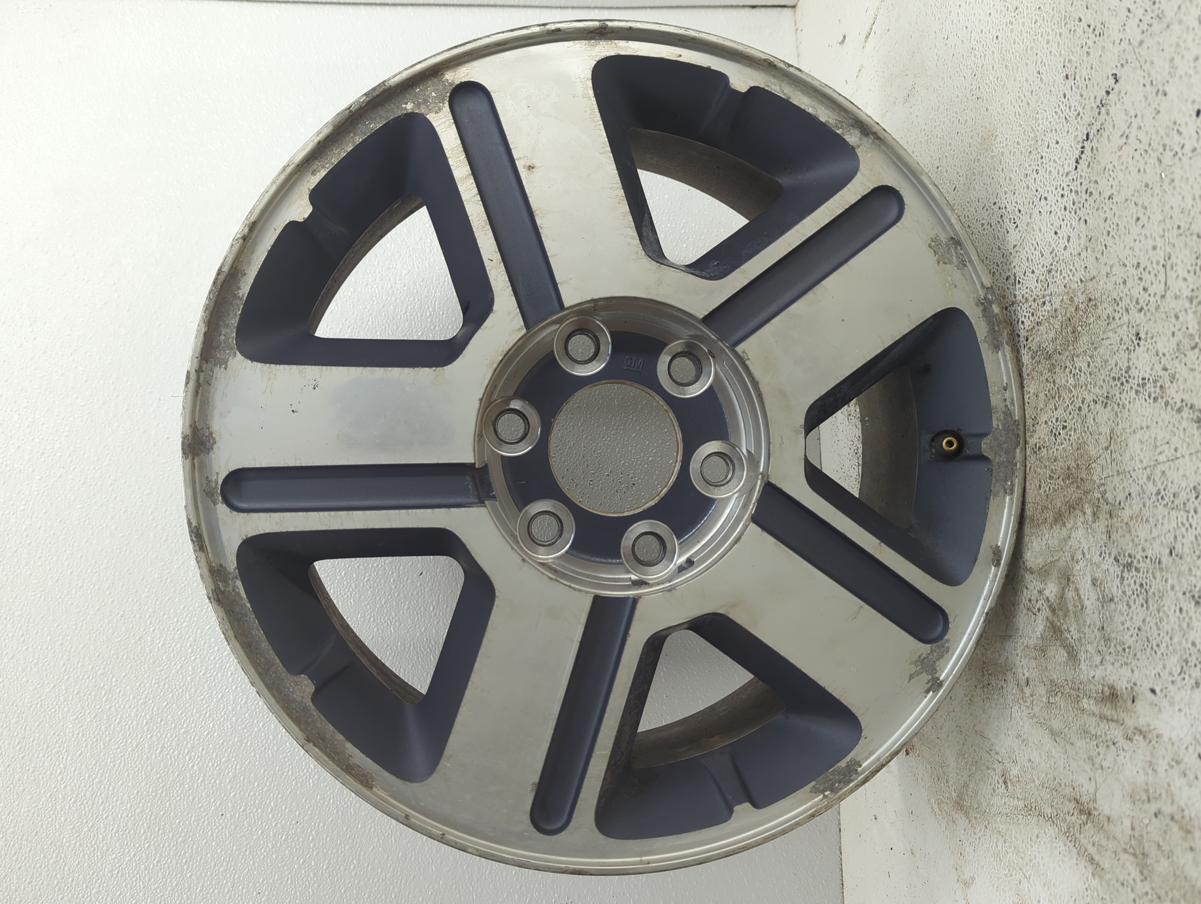 2004-2009 Chevrolet Trailblazer Wheel Rim Oem 1073843 - Oemusedautoparts1.com