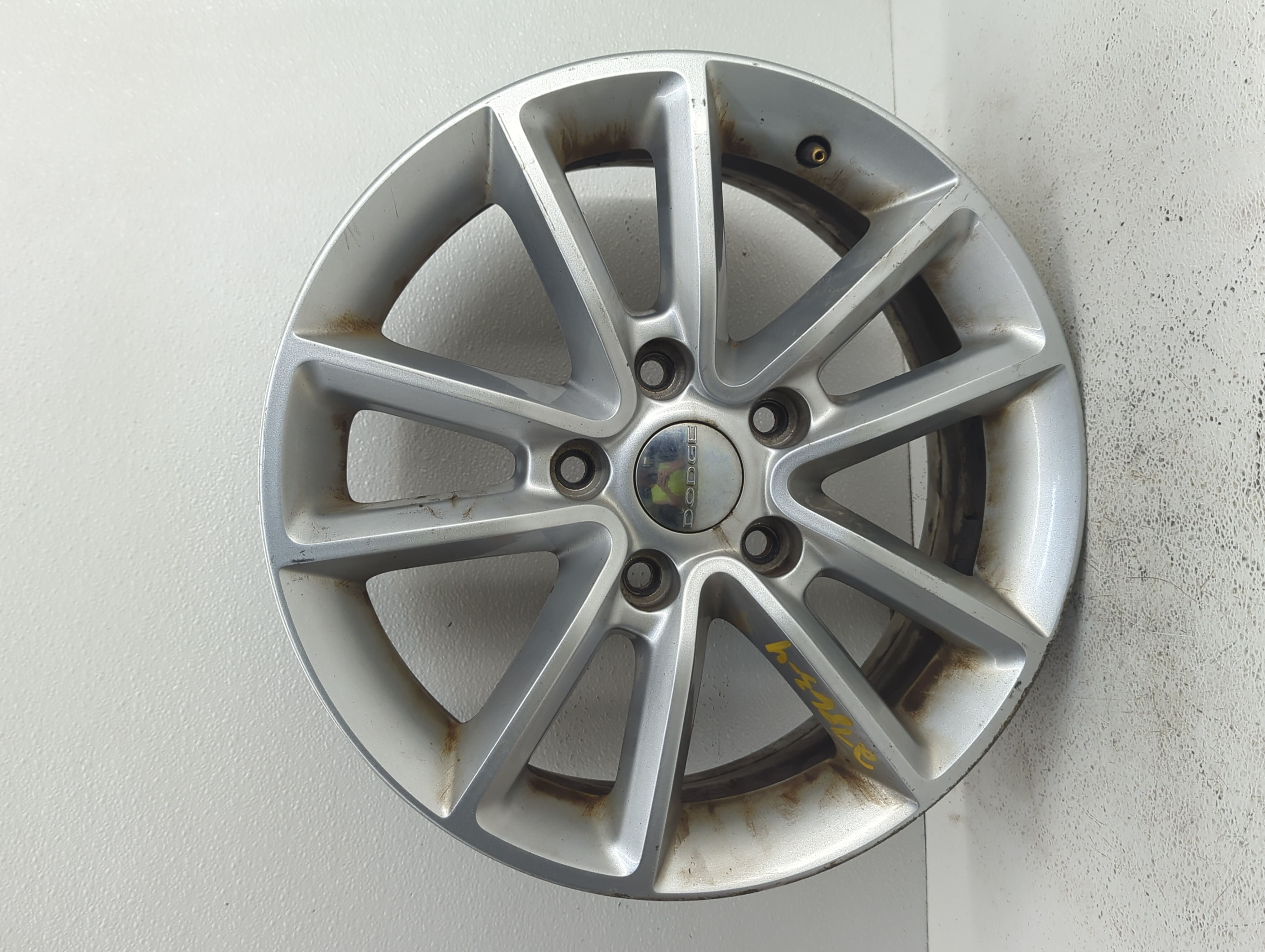 2013-2020 Dodge Grand Caravan Wheel Rim Oem 1073882 - Oemusedautoparts1.com