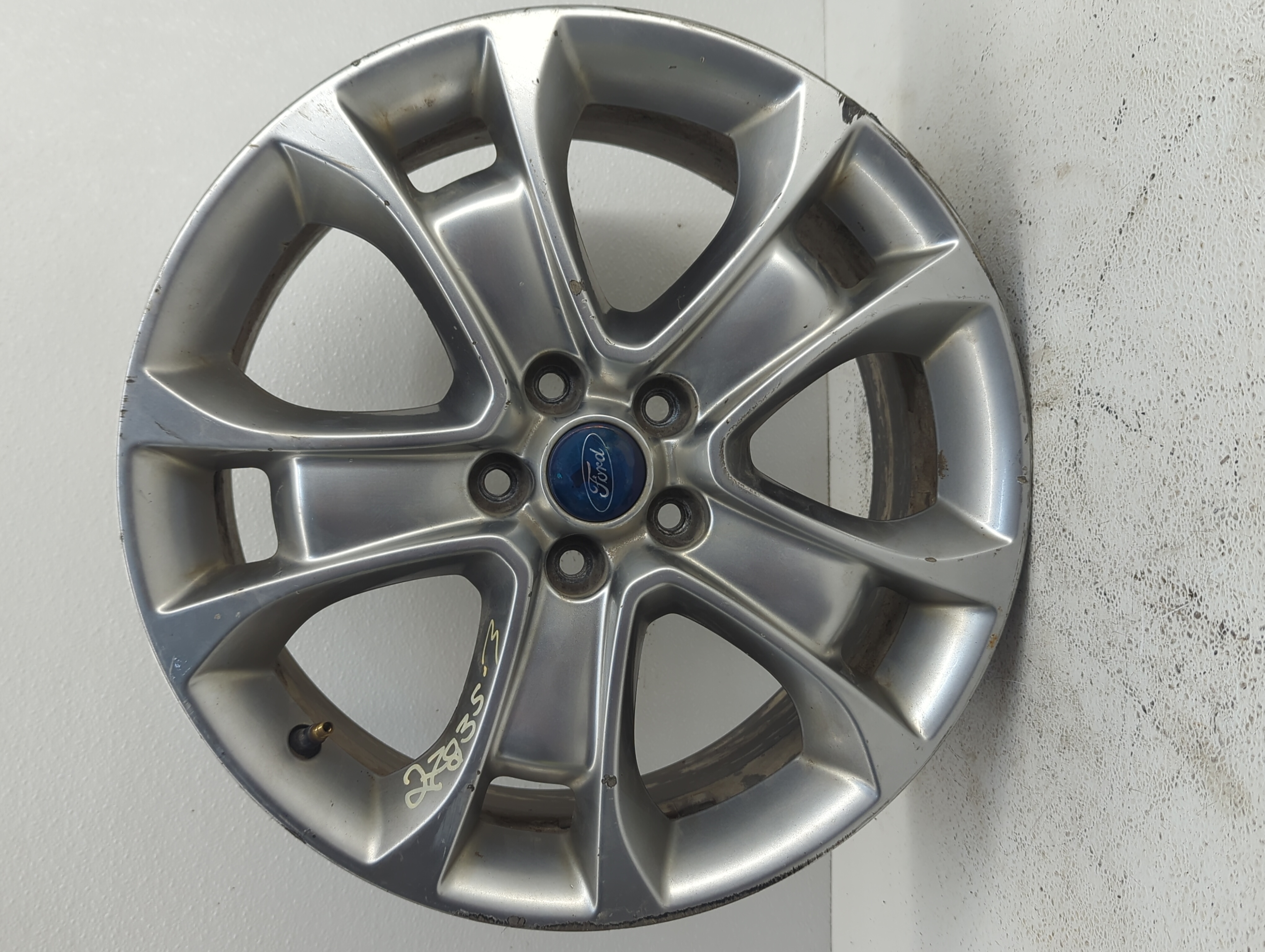 Picture of 2013-2016 Ford Escape Wheel Rim Oem 1073974