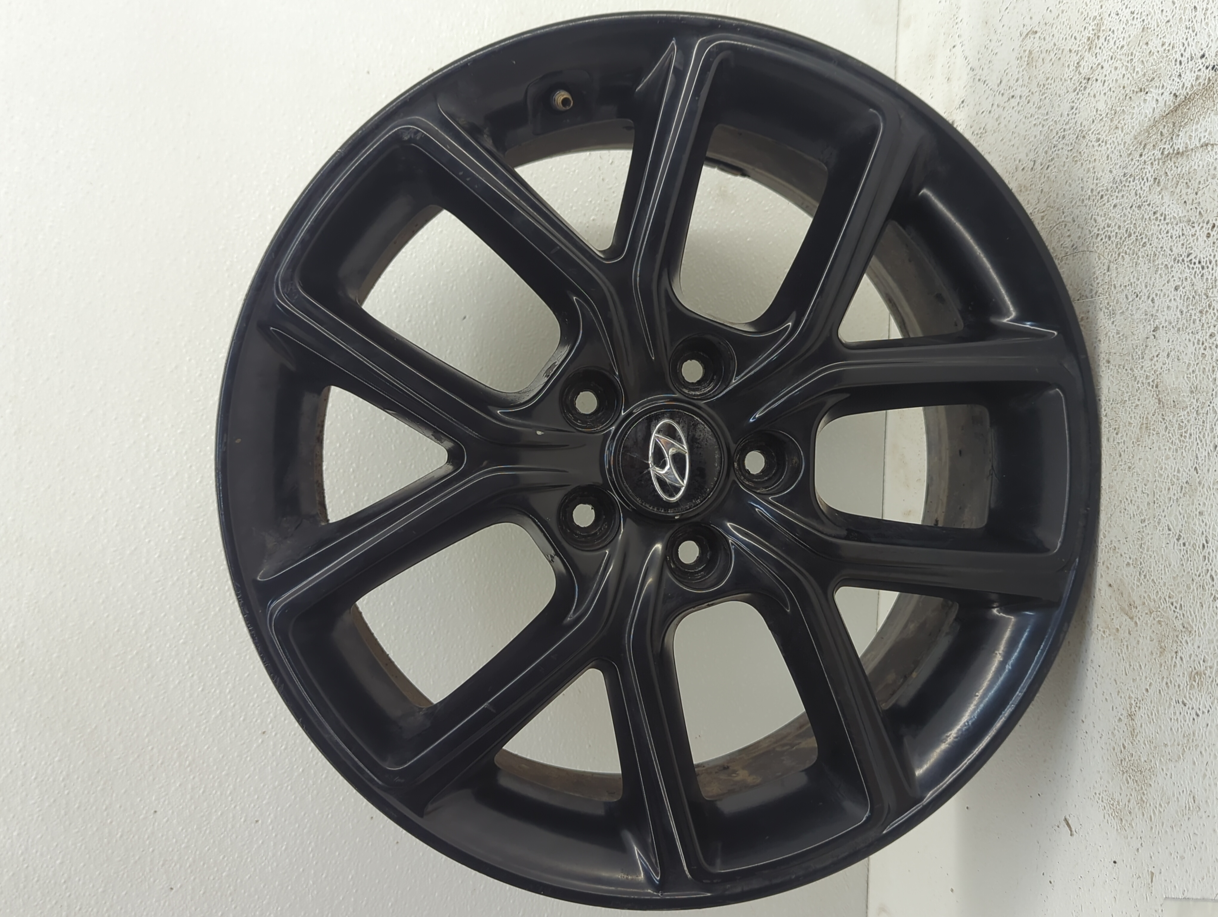 2018-2019 Hyundai Sonata Wheel Rim Oem 1074022 - Oemusedautoparts1.com