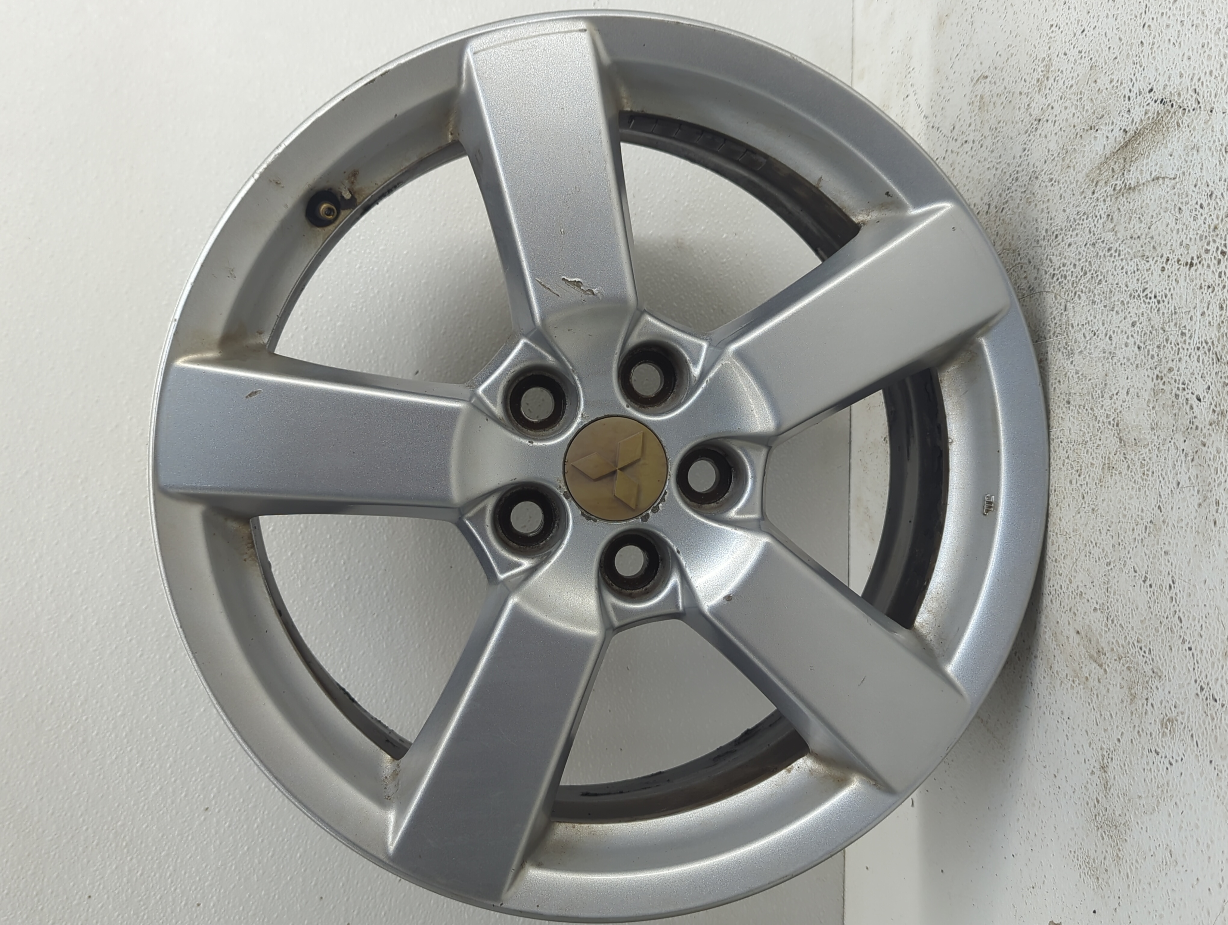 2007-2009 Mitsubishi Outlander Wheel Rim Oem 1074028 - Oemusedautoparts1.com