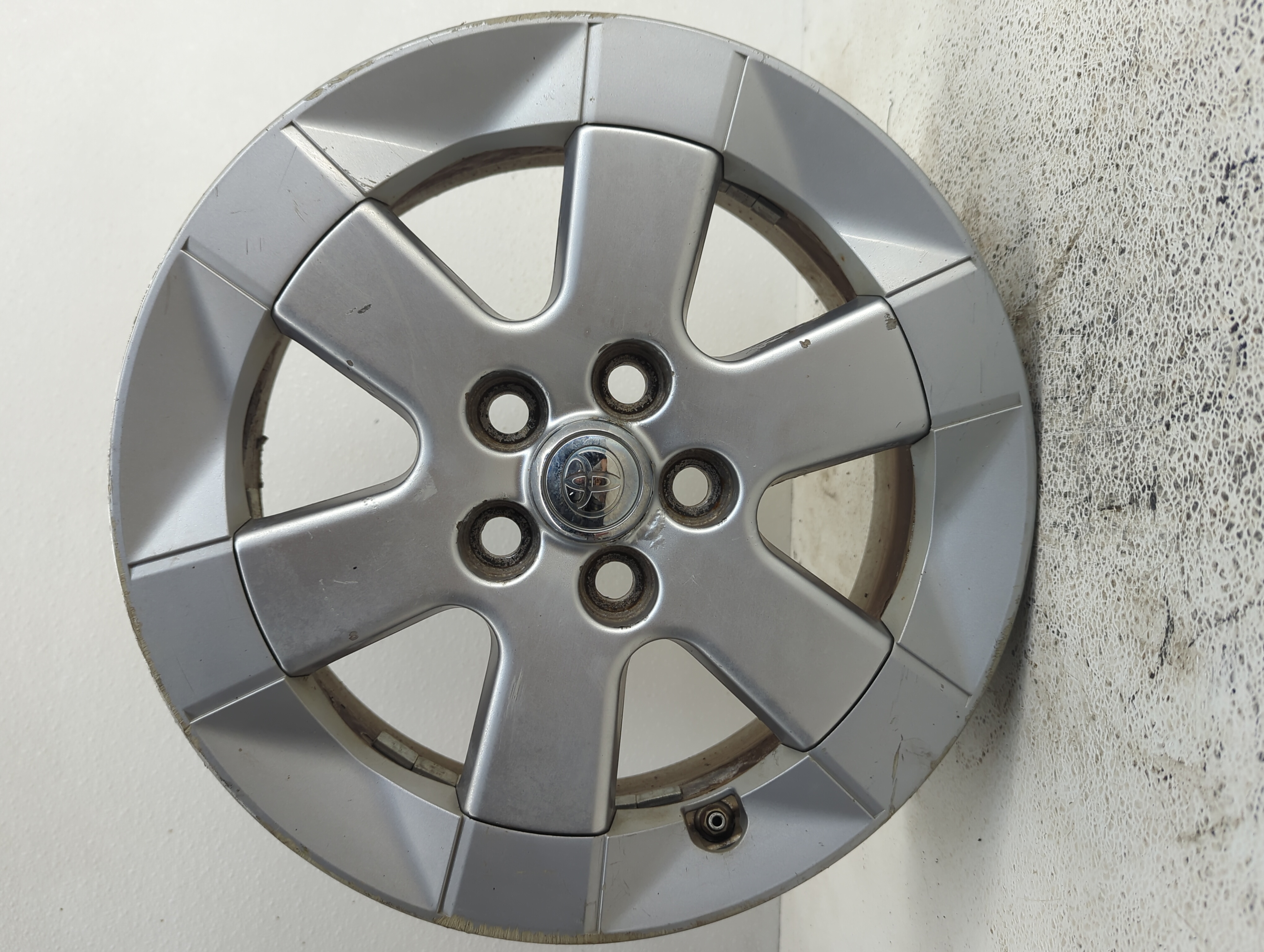 2004-2009 Toyota Prius Wheel Rim Oem 1074178 - Oemusedautoparts1.com
