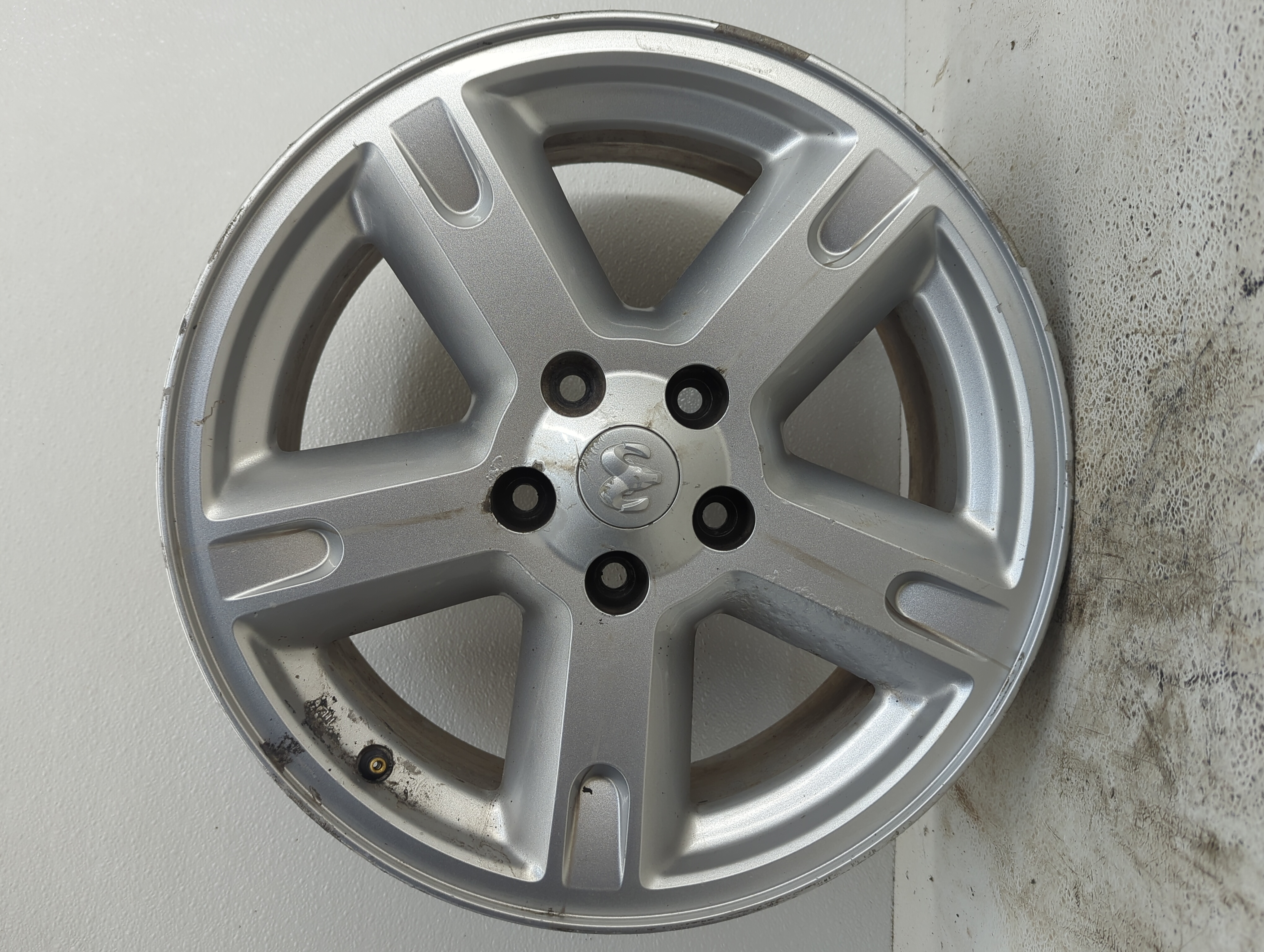 Picture of 2007-2011 Dodge Nitro Wheel Rim Oem 1074252