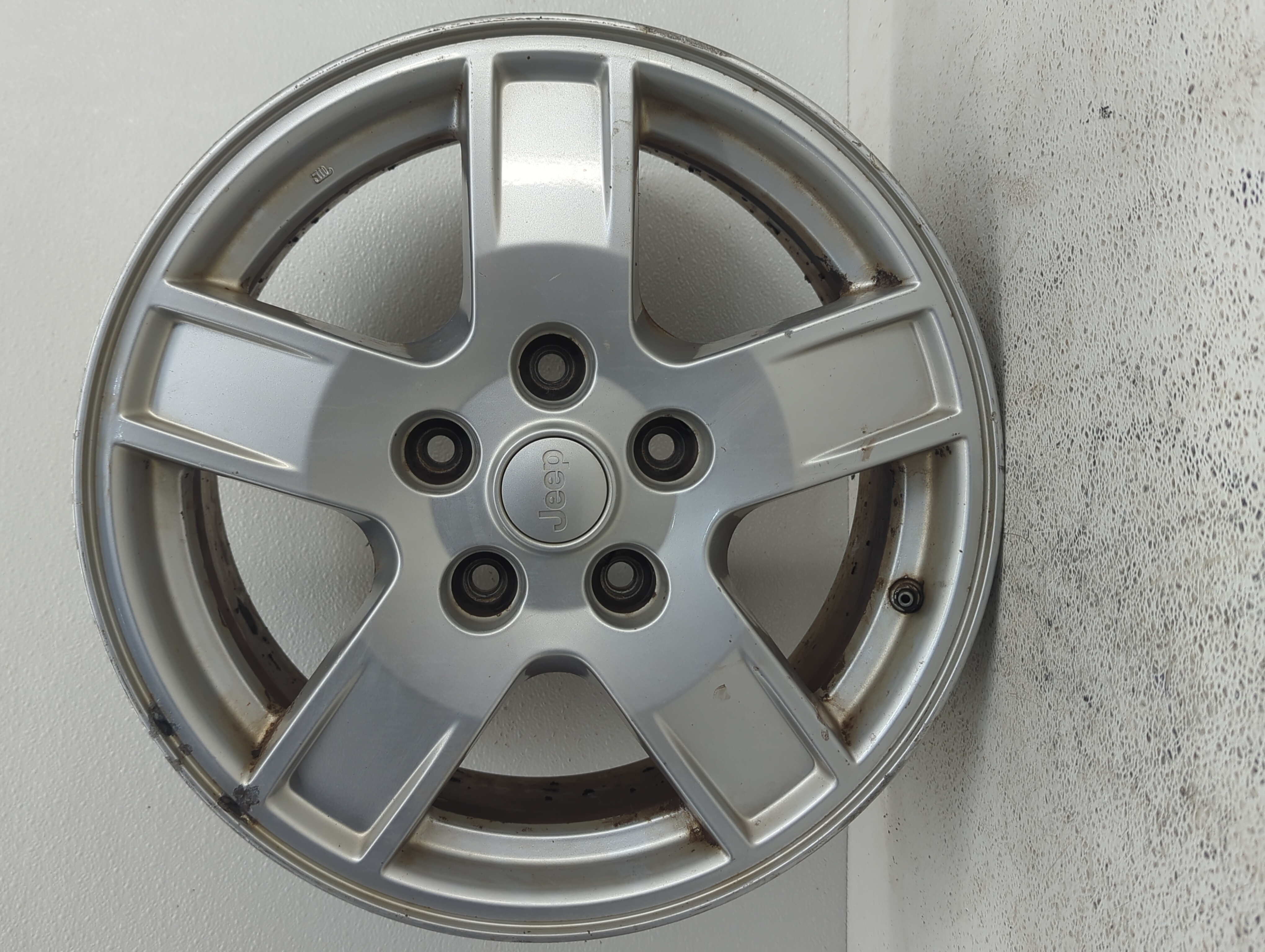 2005-2007 Jeep Grand Cherokee Wheel Rim Oem 1074551 - Oemusedautoparts1.com