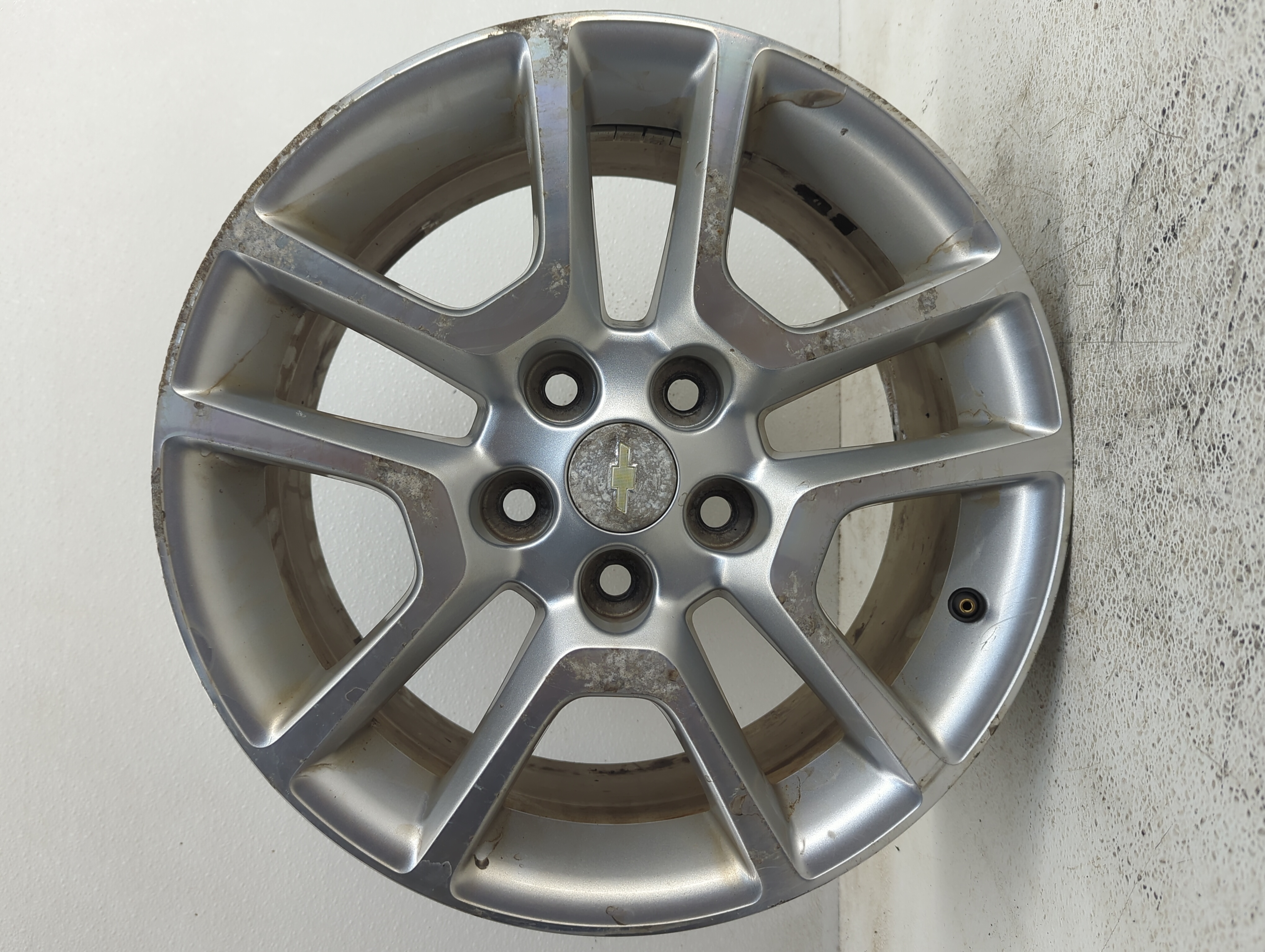 Picture of 2013-2014 Chevrolet Malibu Wheel Rim Oem 1074763