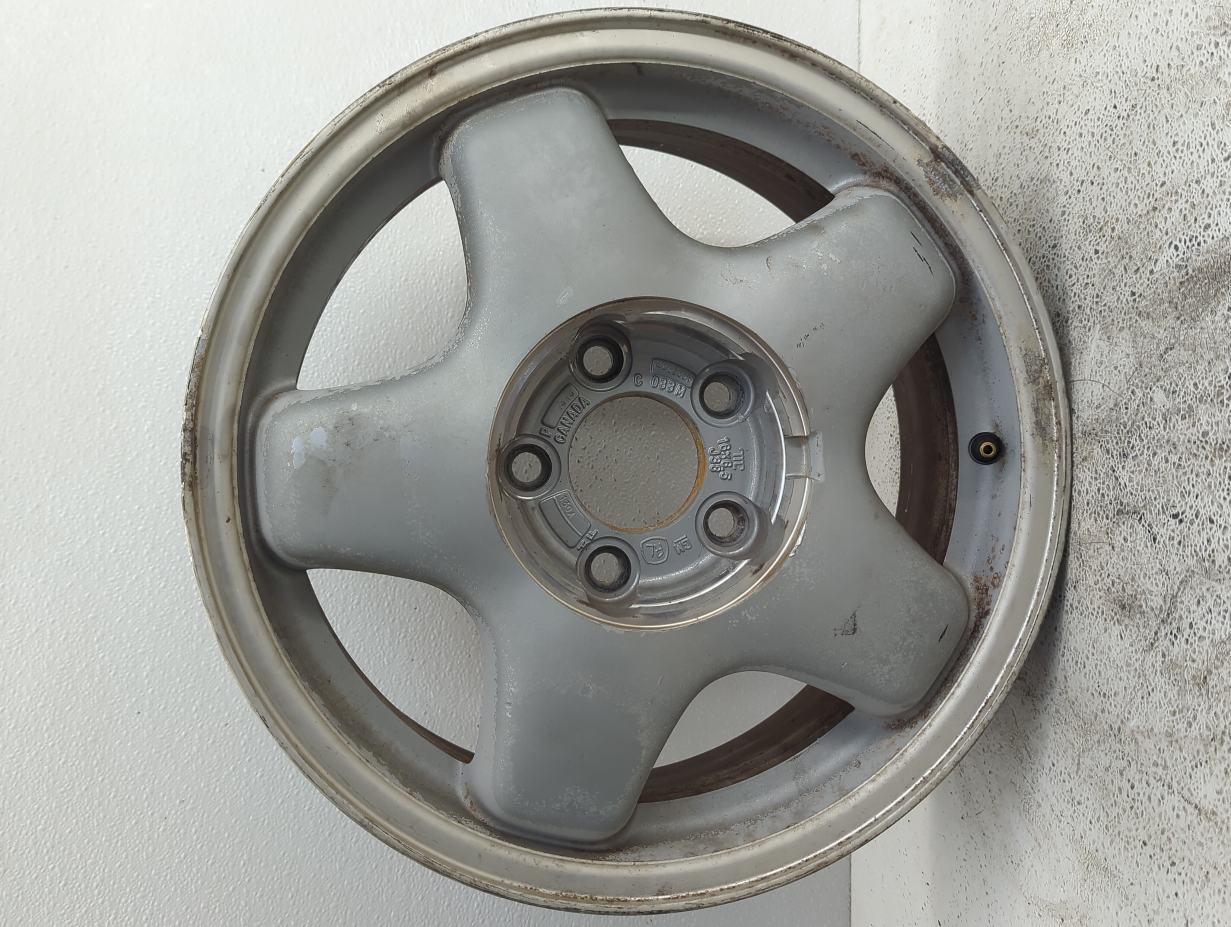 1995-1997 Chevrolet Monte Carlo Wheel Rim Oem 1076677 - Oemusedautoparts1.com