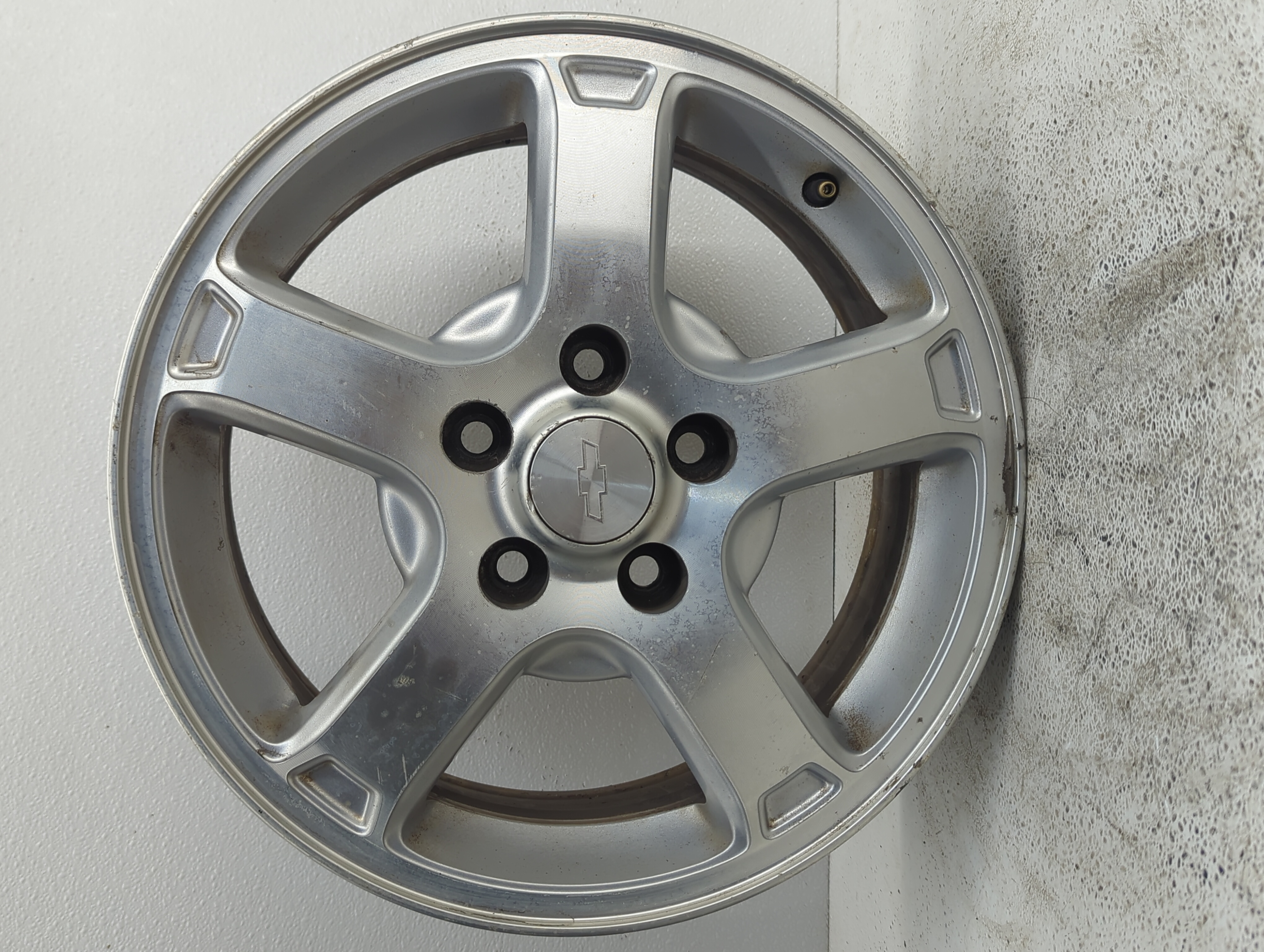 2003-2005 Chevrolet Impala Wheel Rim Oem 1076681 - Oemusedautoparts1.com