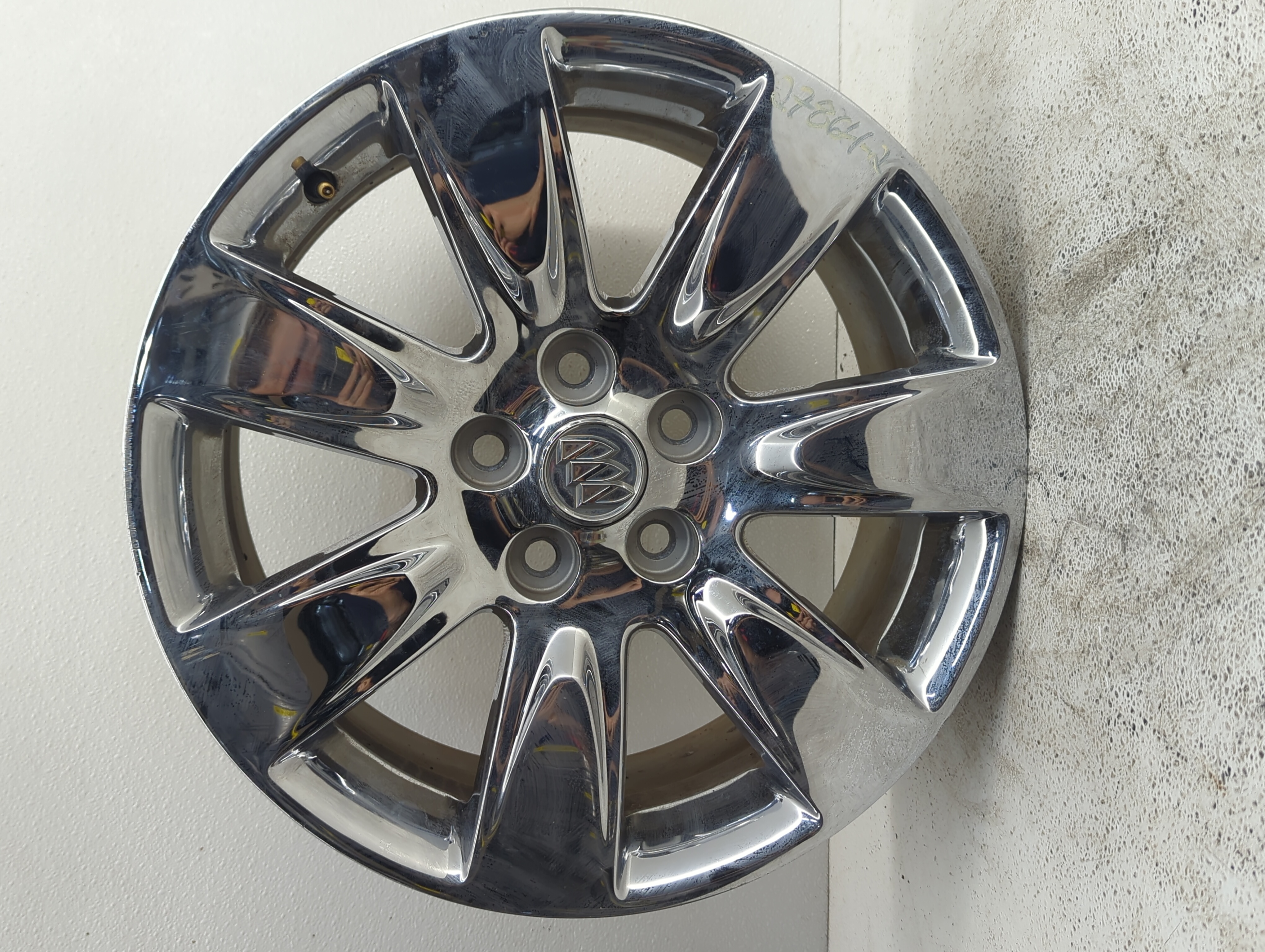 Picture of Buick Lacross Wheel Rim Oem 1078698