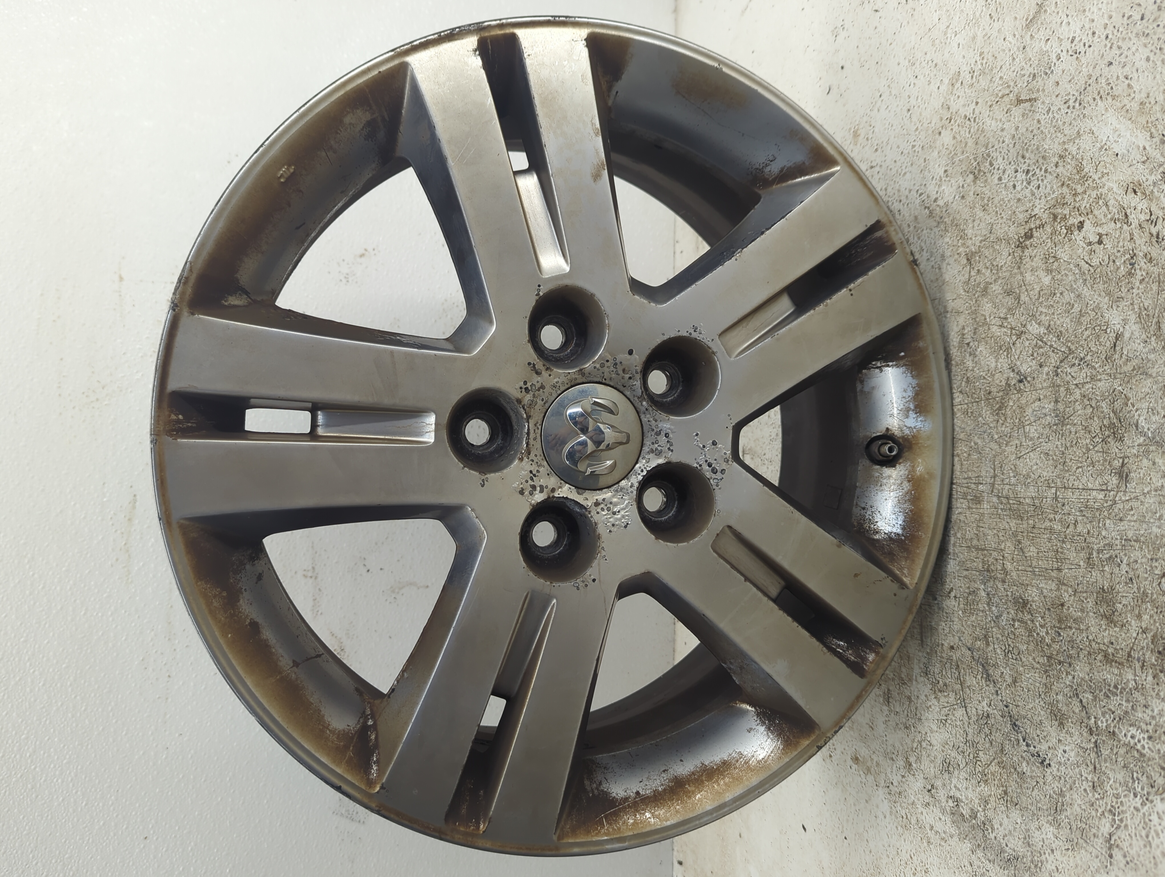 Picture of 2011-2012 Dodge Grand Caravan Wheel Rim Oem 1080882