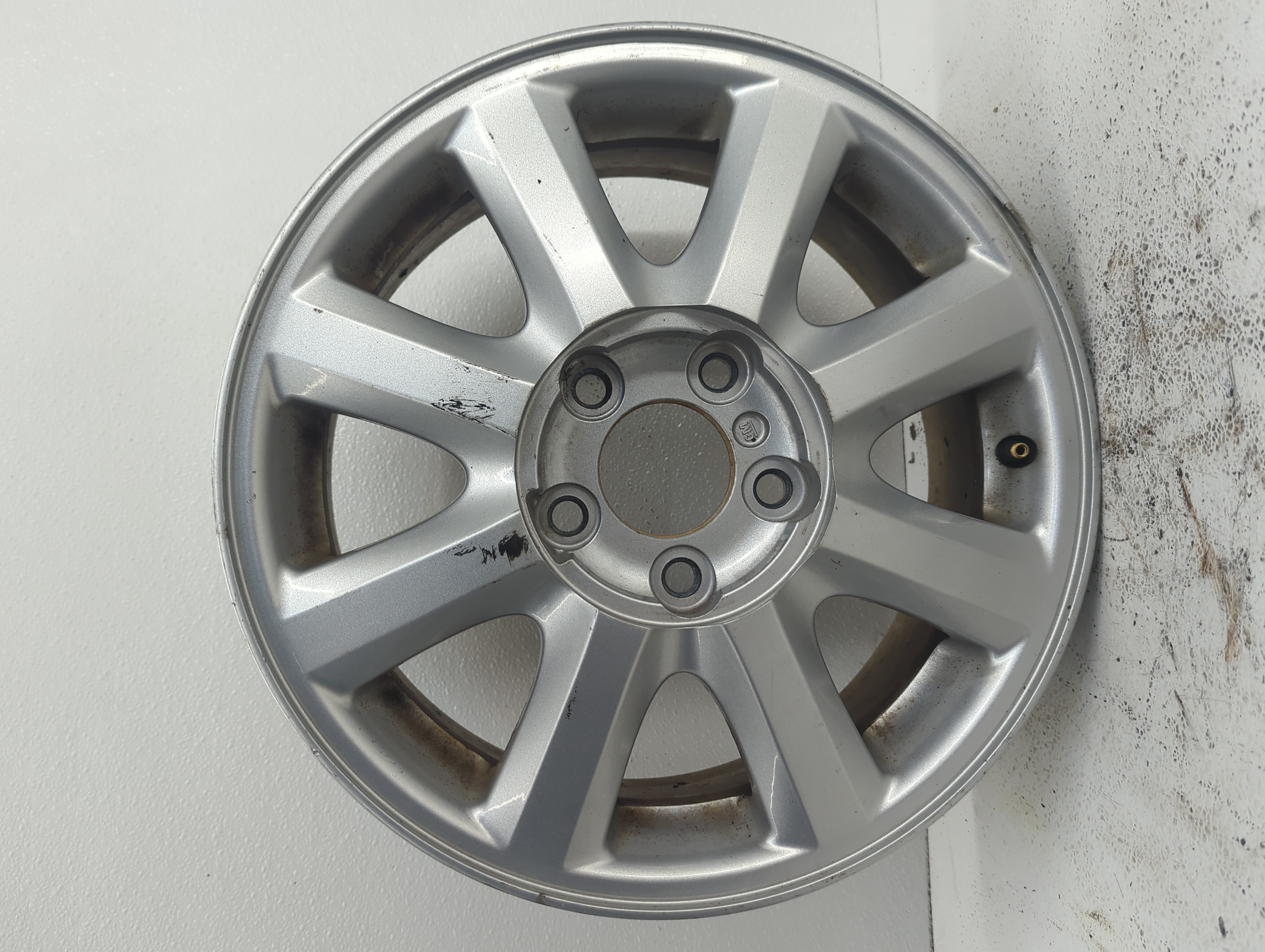 2005-2006 Buick Lacrosse Wheel Rim Oem 1081806 - Oemusedautoparts1.com