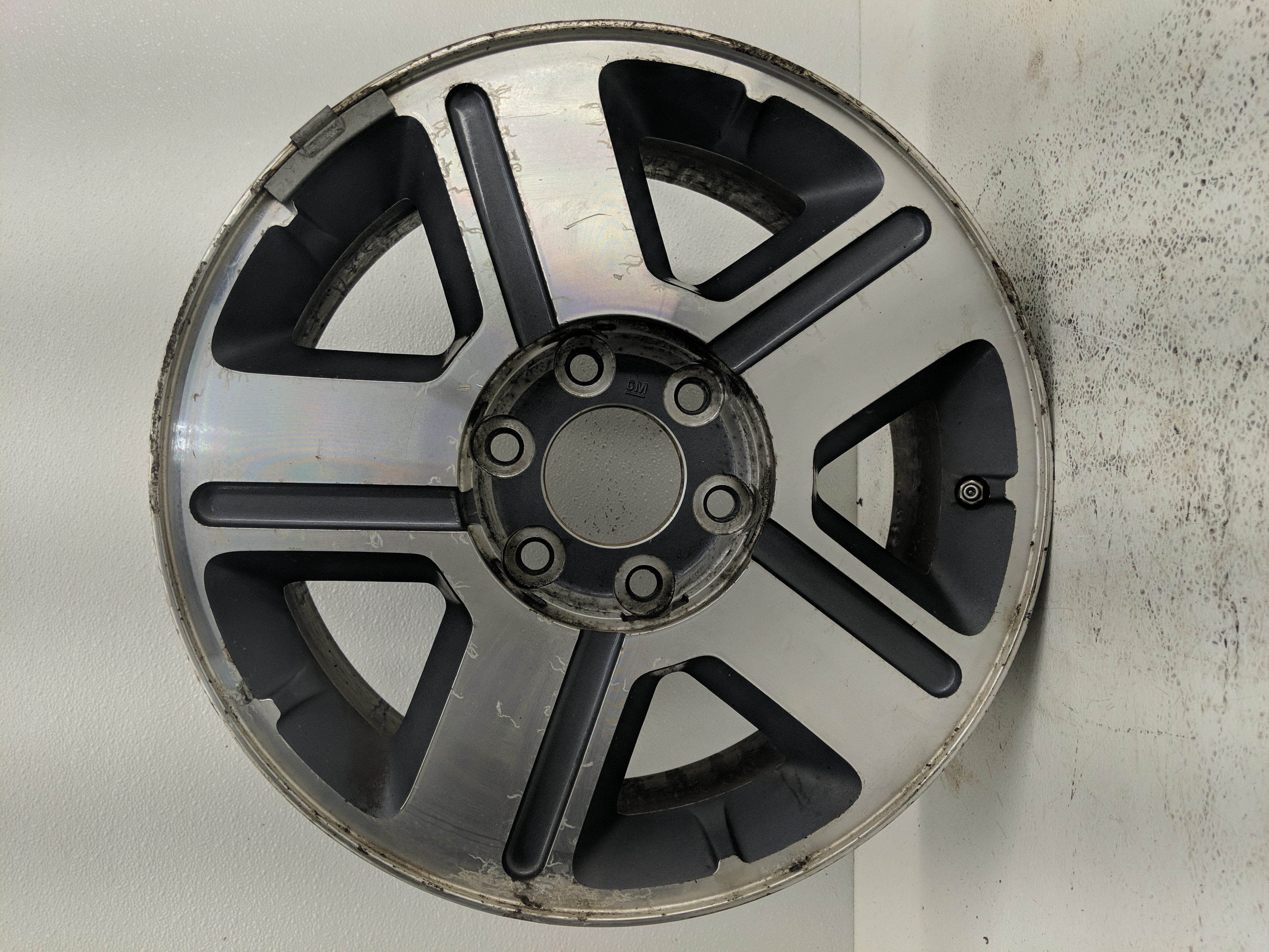 2004-2009 Chevrolet Trailblazer Wheel Rim Oem 1088199 - Oemusedautoparts1.com