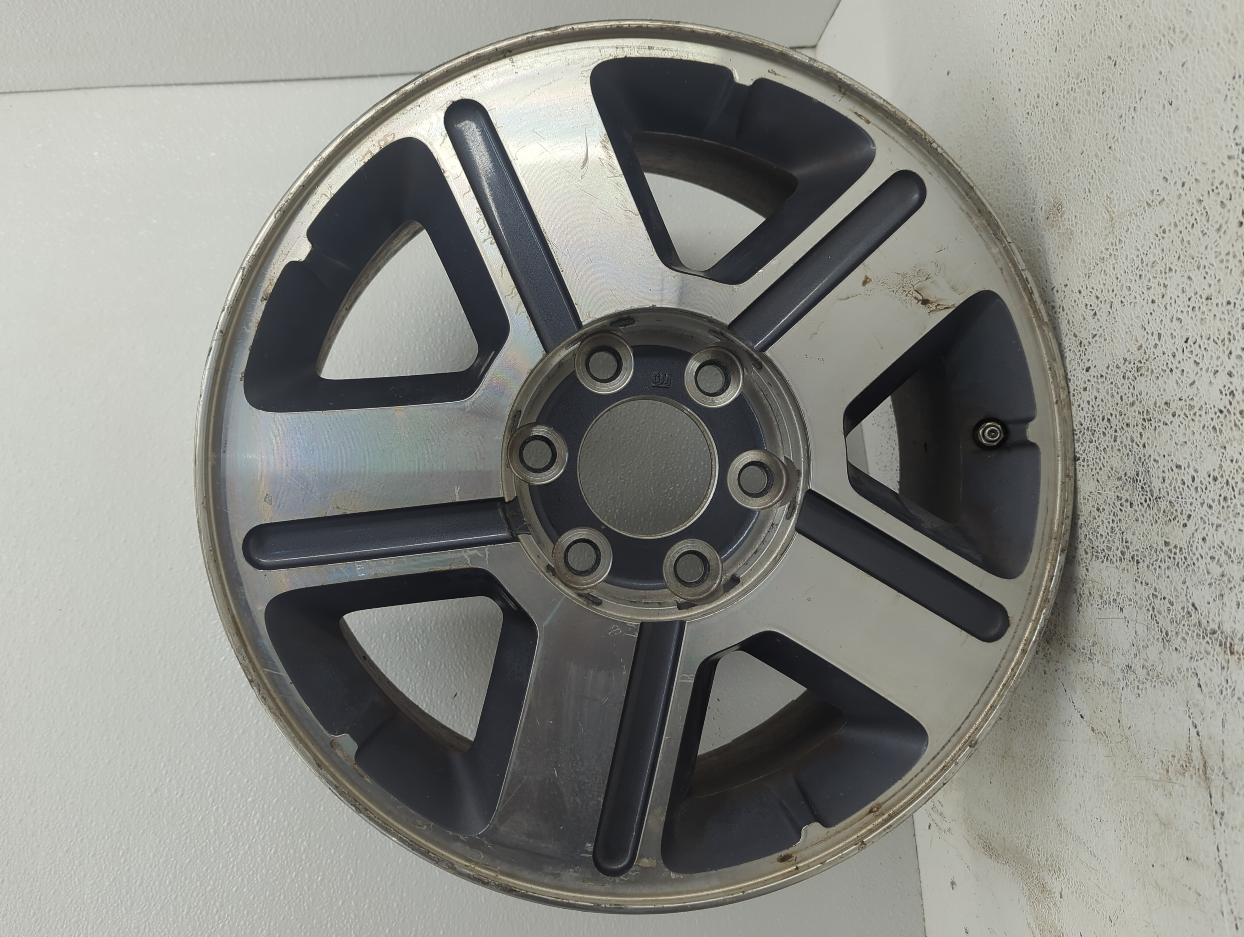 2004-2009 Chevrolet Trailblazer Wheel Rim Oem 1088567 - Oemusedautoparts1.com