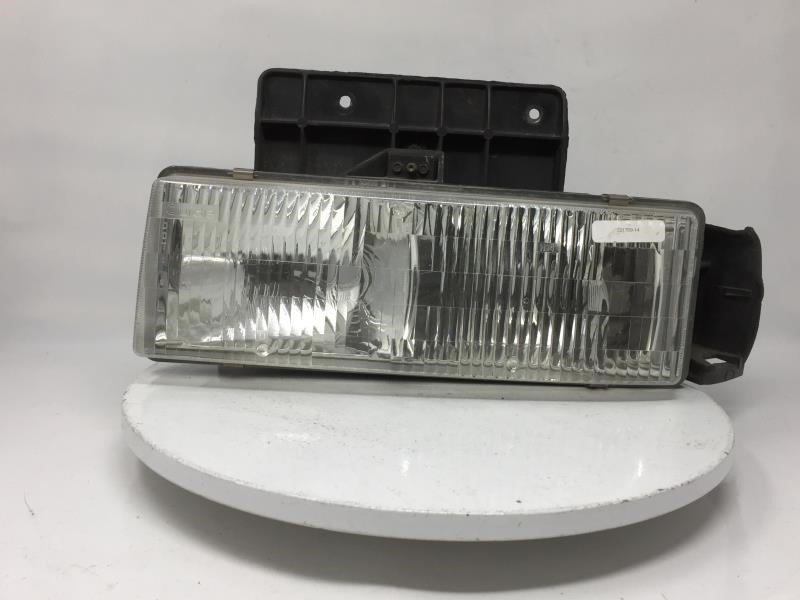 Picture of 2002 Gmc Safari Driver Left Oem Head Light Headlight Lamp 10886