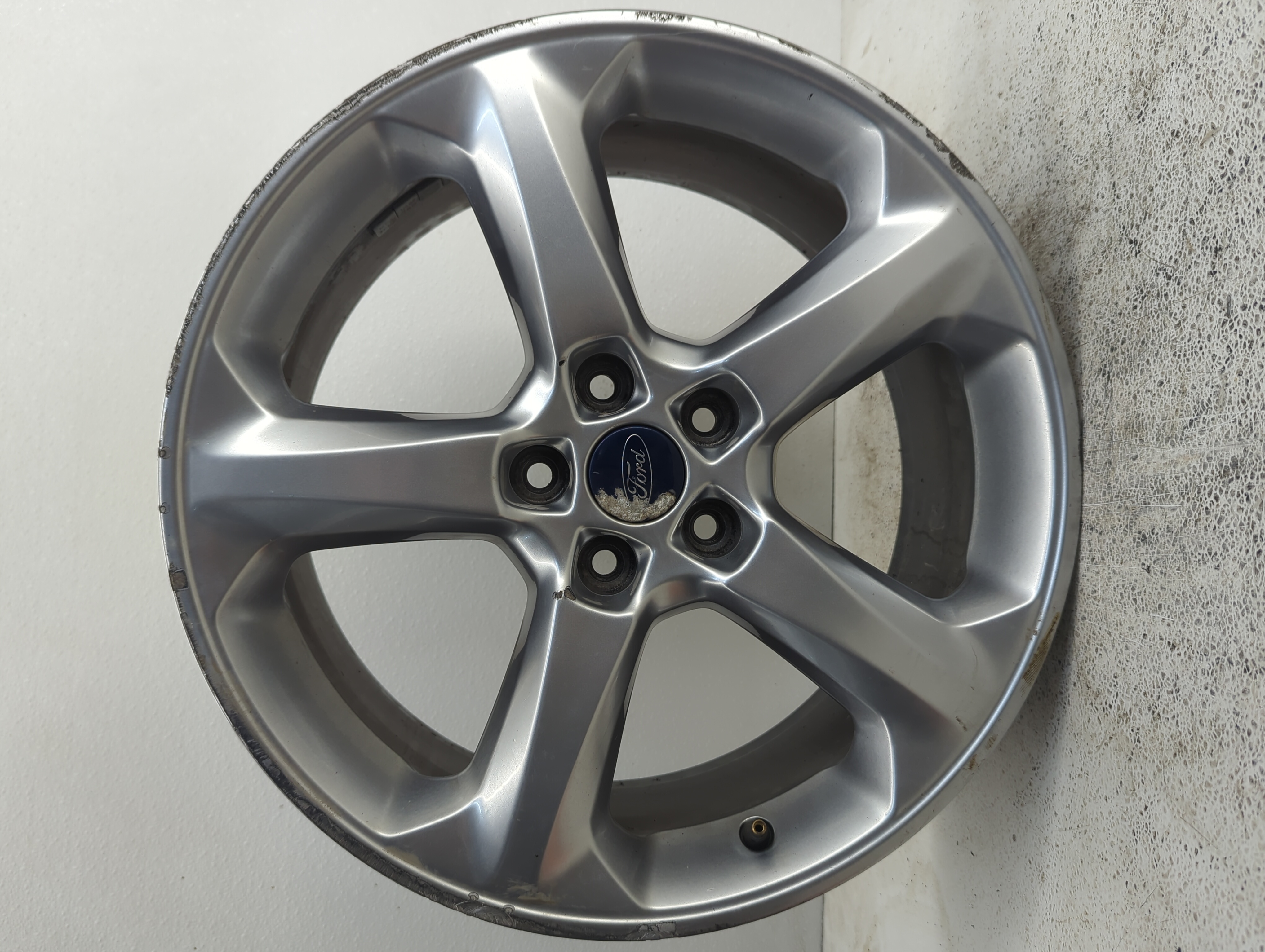 Picture of 2013-2016 Ford Fusion Wheel Rim Oem 1089840