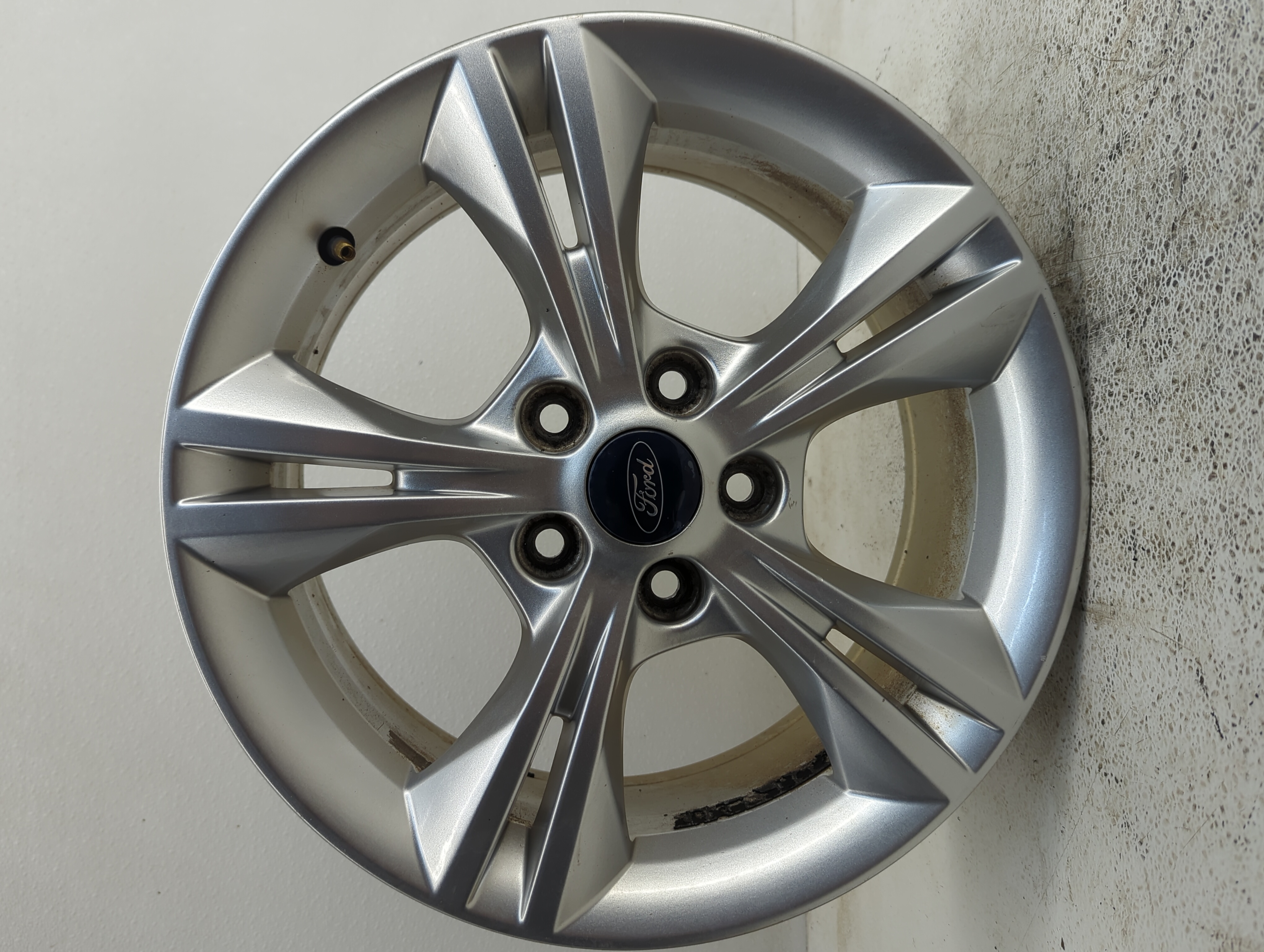 Picture of 2012-2018 Ford Focus Wheel Rim Oem 1089886