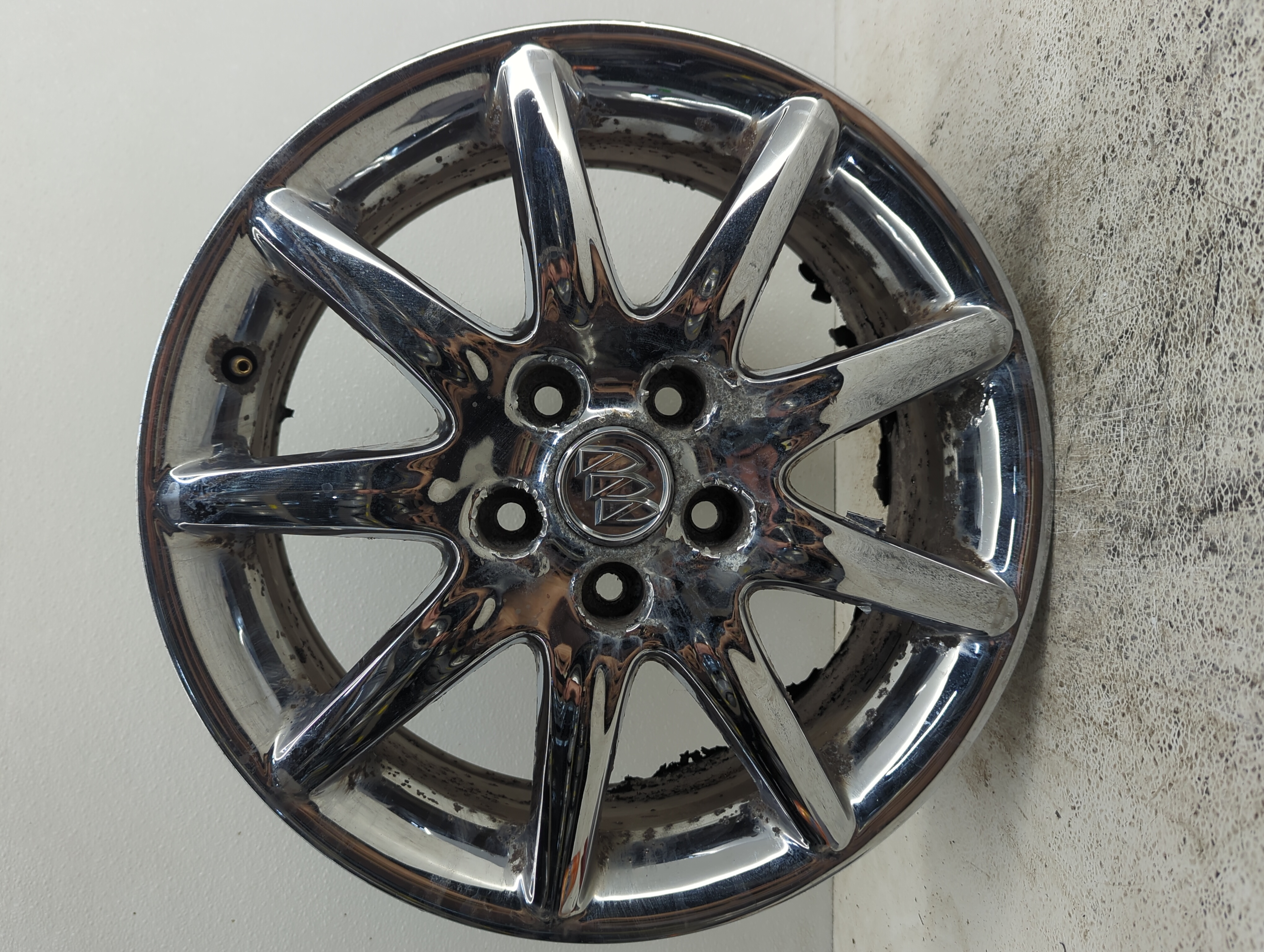 Picture of 2006-2010 Buick Lucerne Wheel Rim Oem 1089915