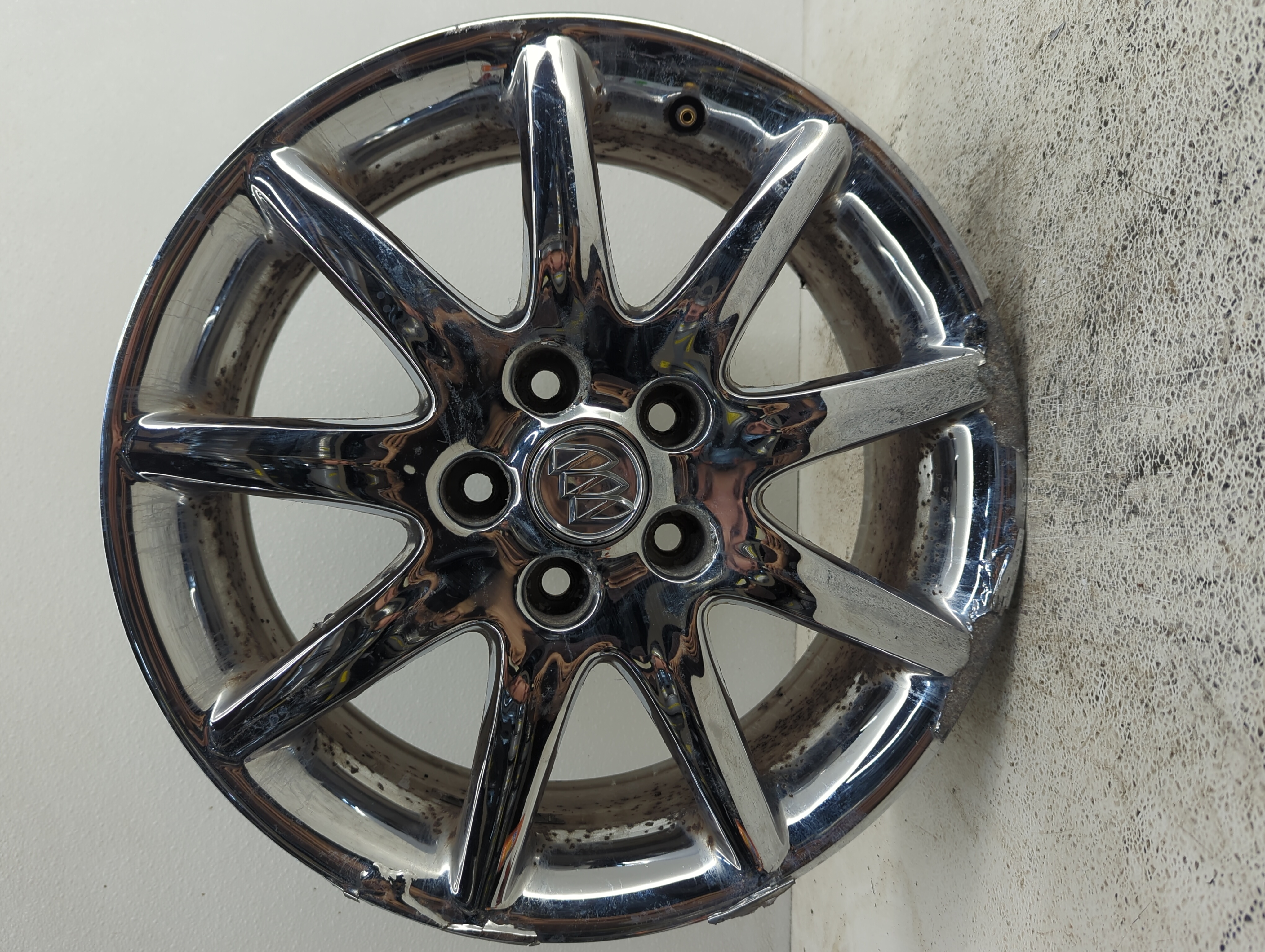 Picture of 2006-2010 Buick Lucerne Wheel Rim Oem 1089916