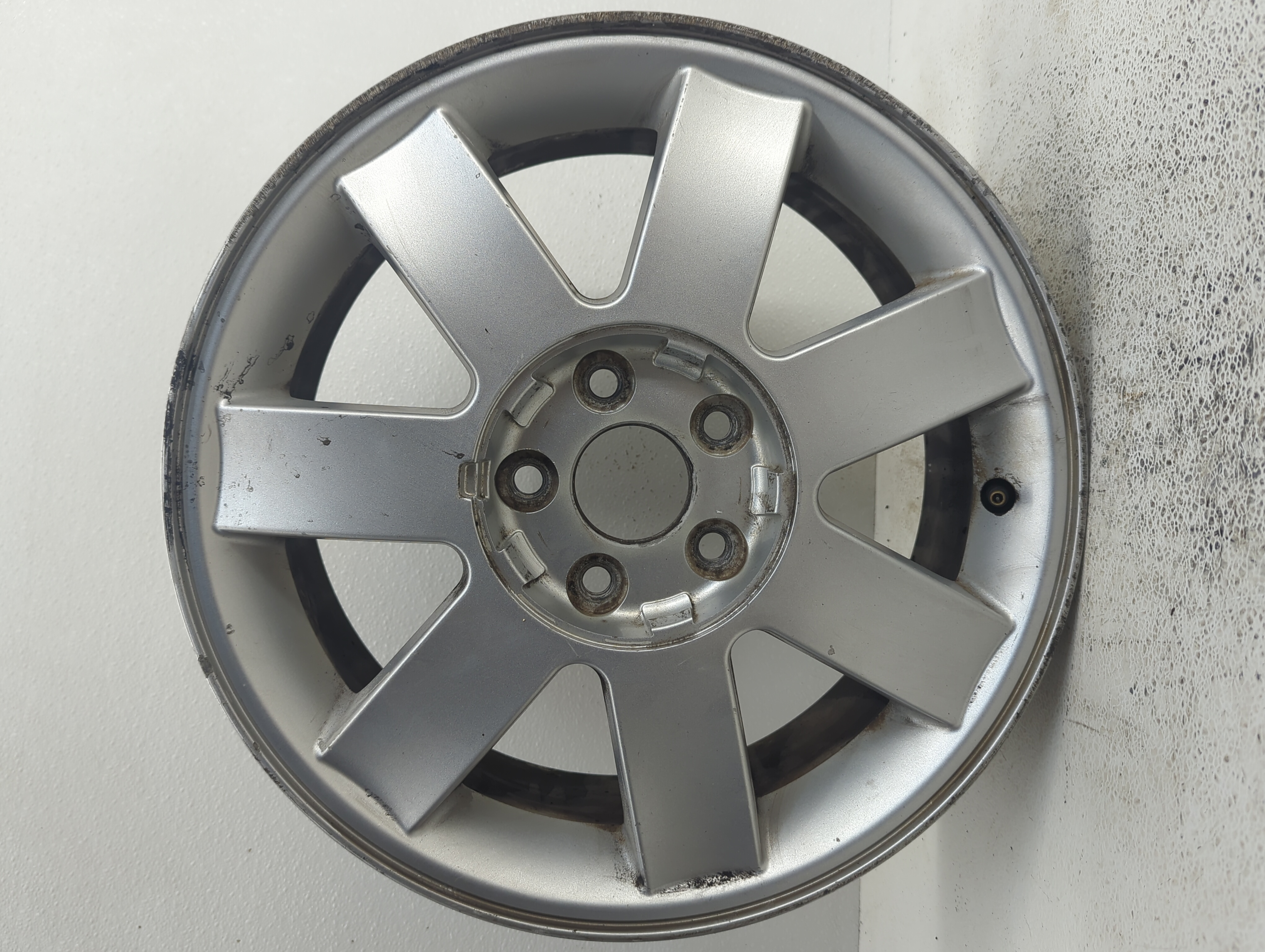 2005-2006 Ford Five Hundred Wheel Rim Oem 1090034 - Oemusedautoparts1.com