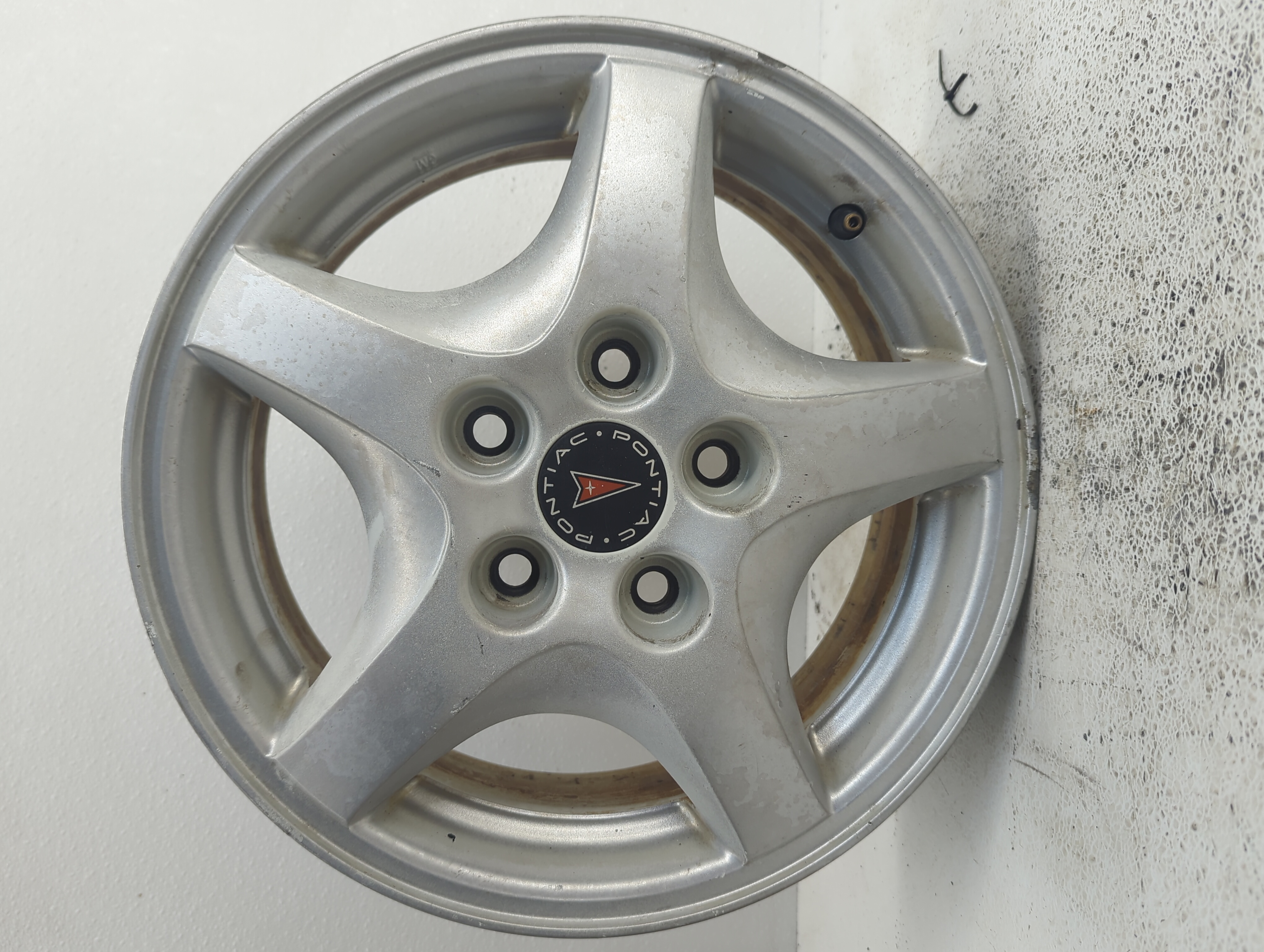 1999-2005 Pontiac Montana Wheel Rim Oem 1090039 - Oemusedautoparts1.com