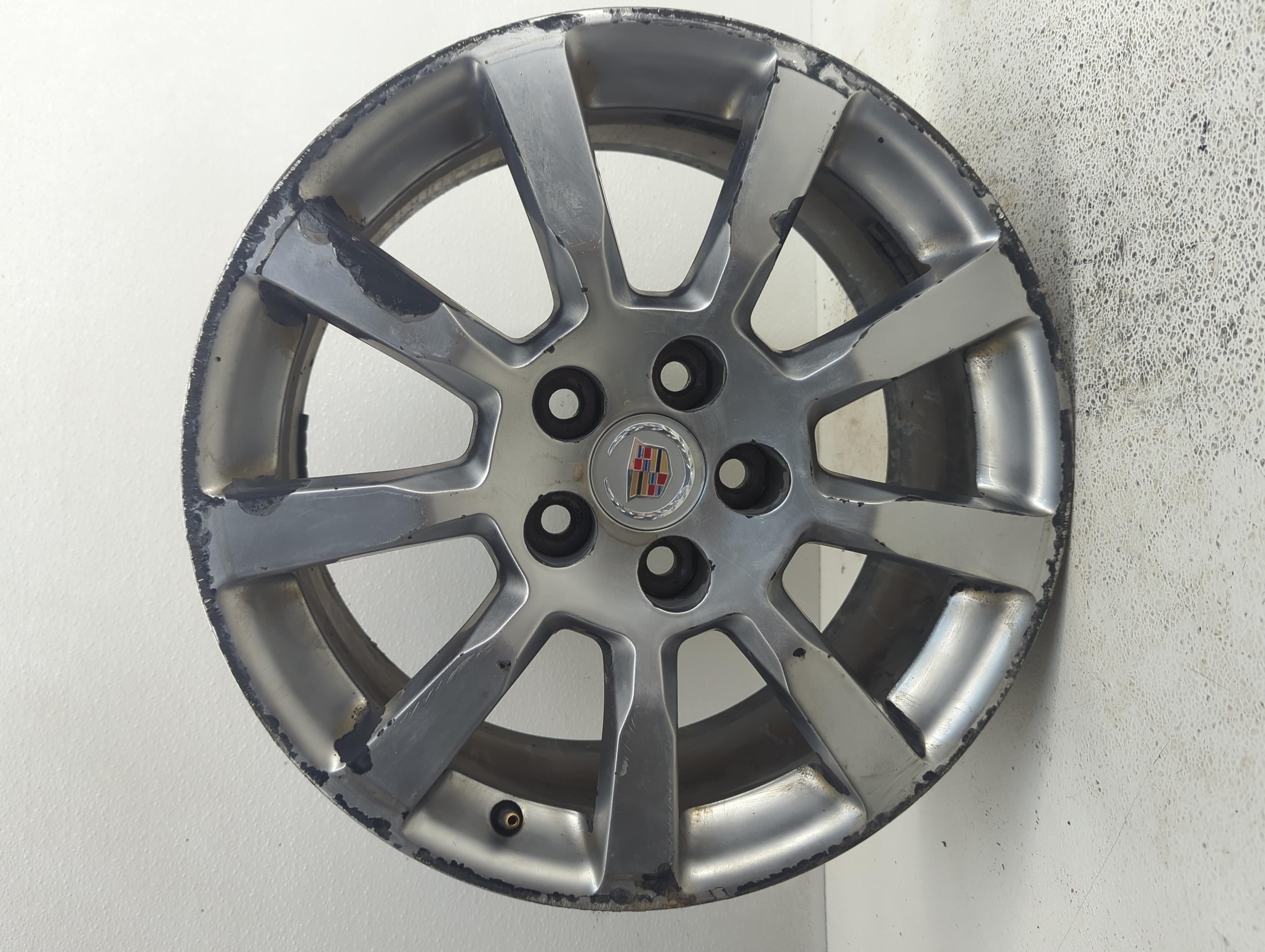 Picture of 2008-2013 Cadillac Cts Wheel Rim Oem 1091632