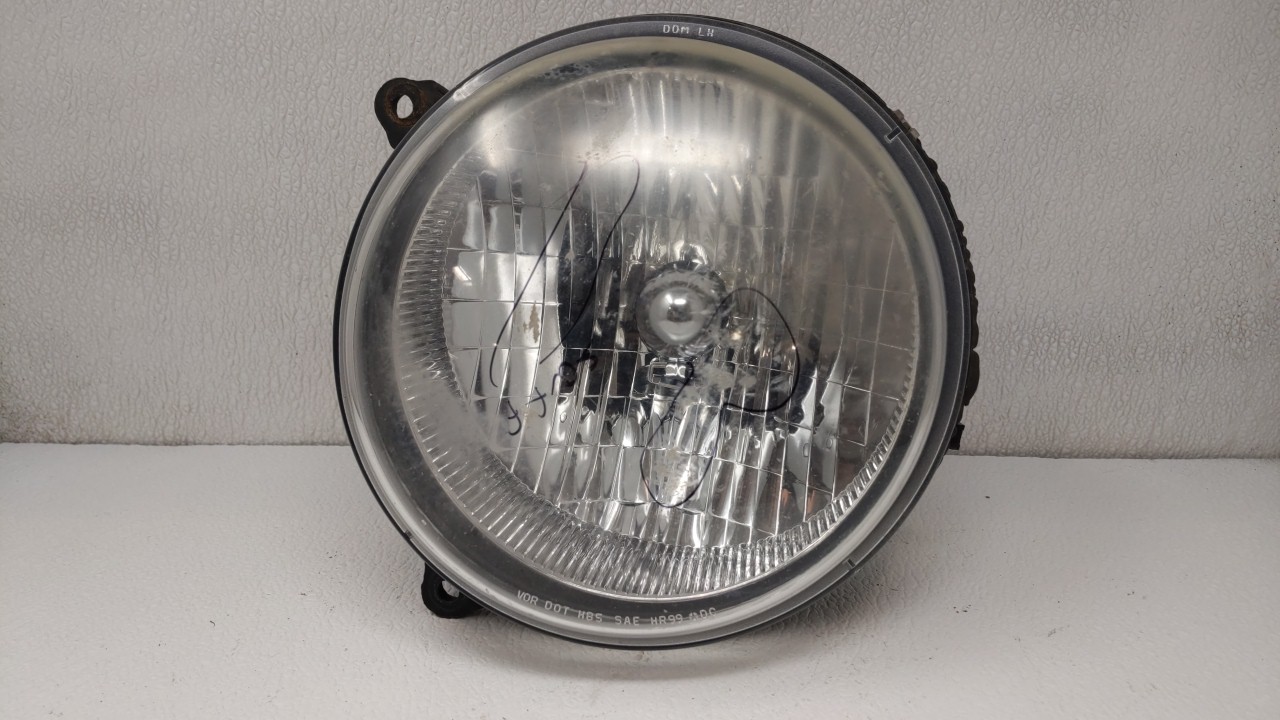 2002-2004 Jeep Liberty Driver Left Oem Head Light Headlight Lamp 109171 - Oemusedautoparts1.com