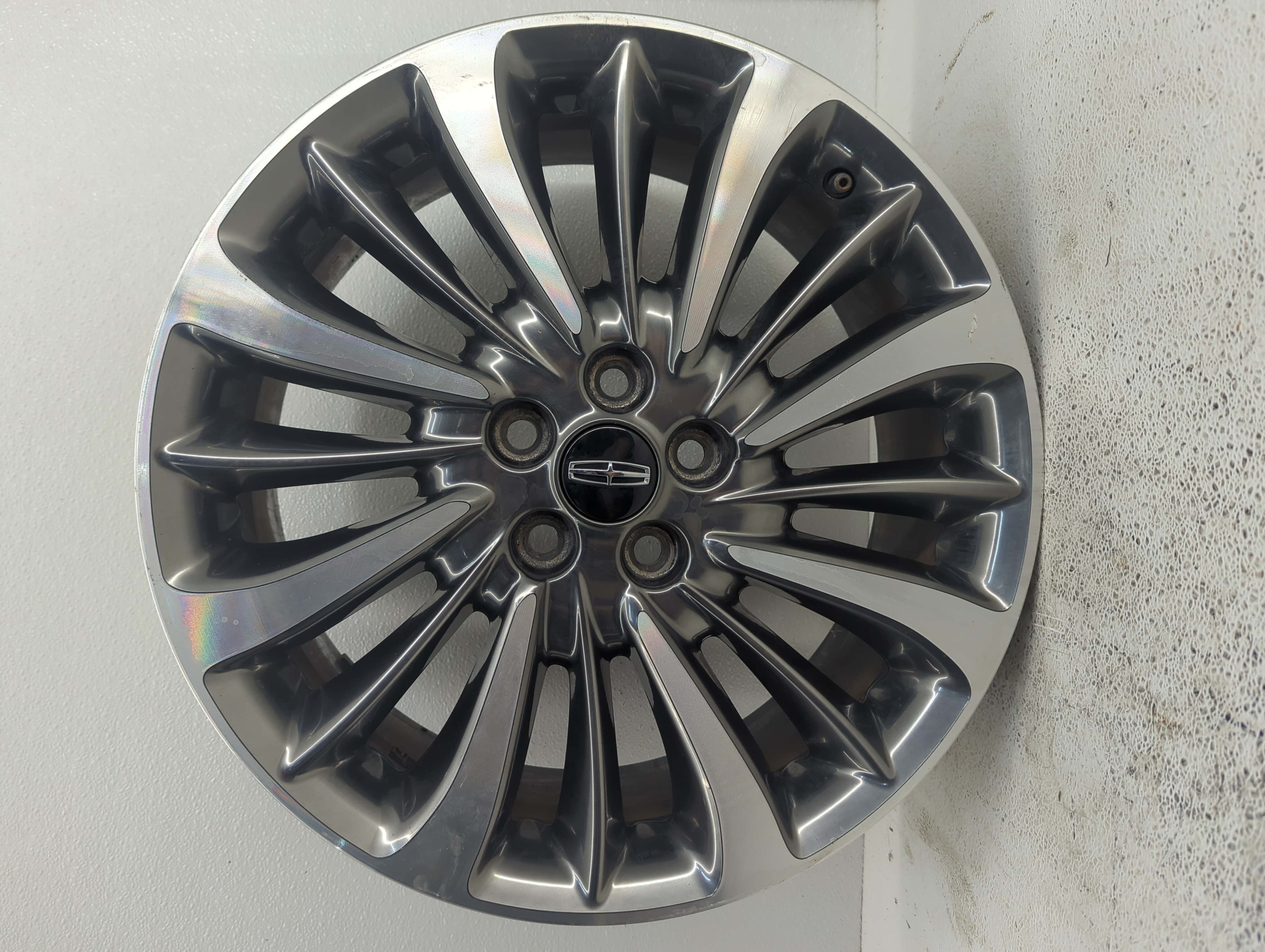 2019-2022 Lincoln Nautilus Wheel Rim Oem 1092332 - Oemusedautoparts1.com