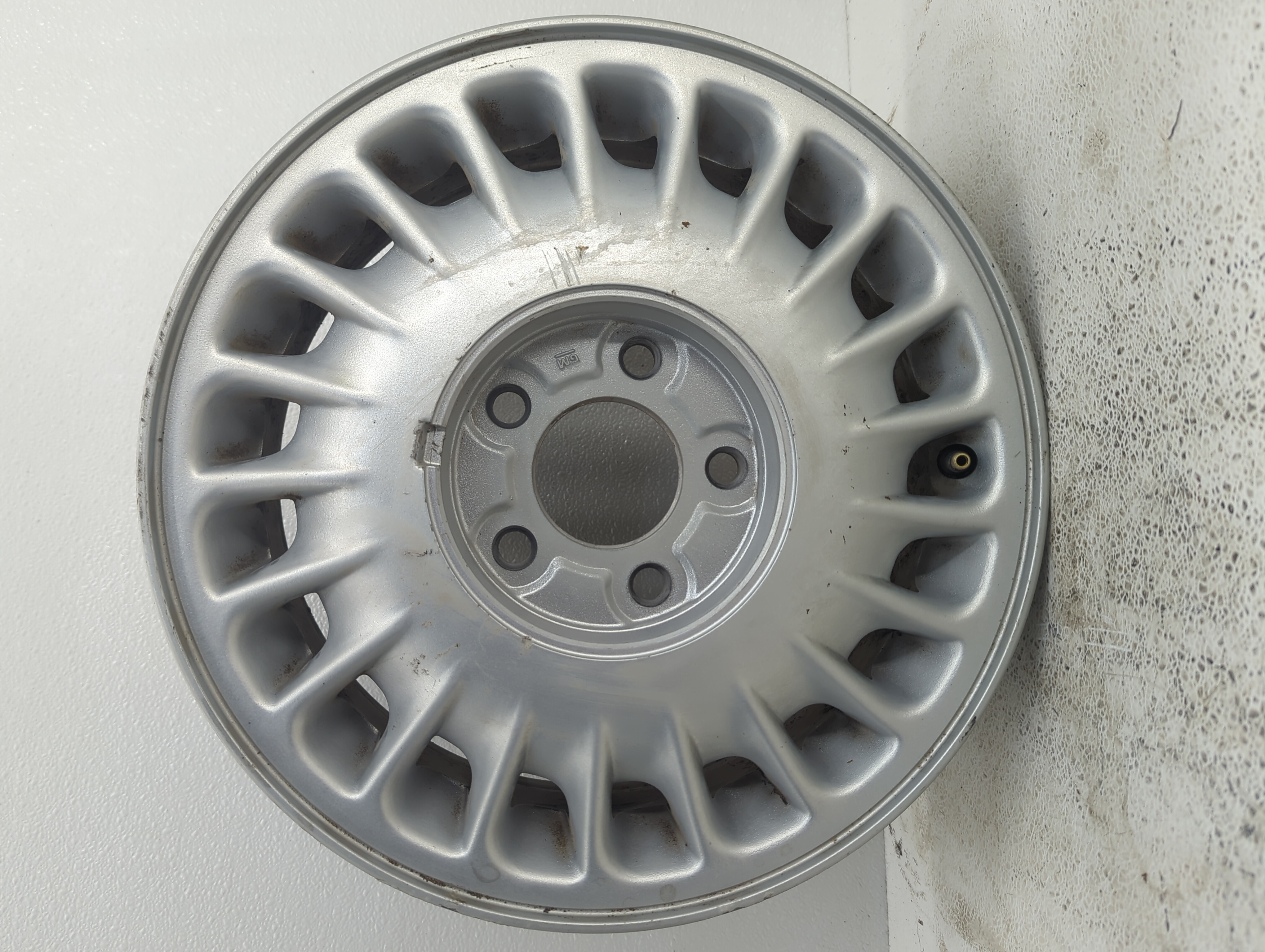 1997-2001 Buick Lesabre Wheel Rim Oem 1092477 - Oemusedautoparts1.com
