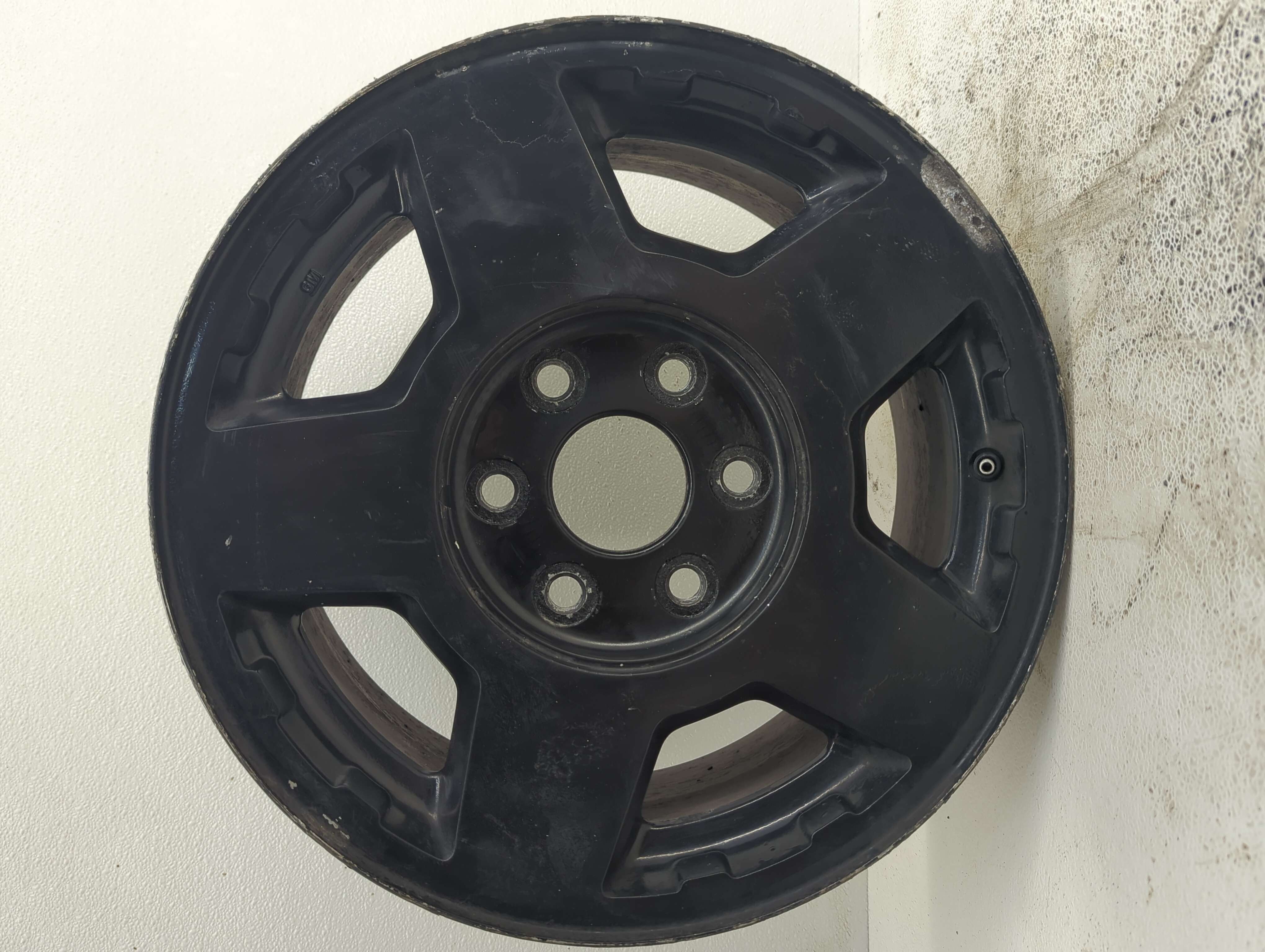 2004-2007 Chevrolet Silverado 1500 Oem Wheel Rim 1092833 - Oemusedautoparts1.com