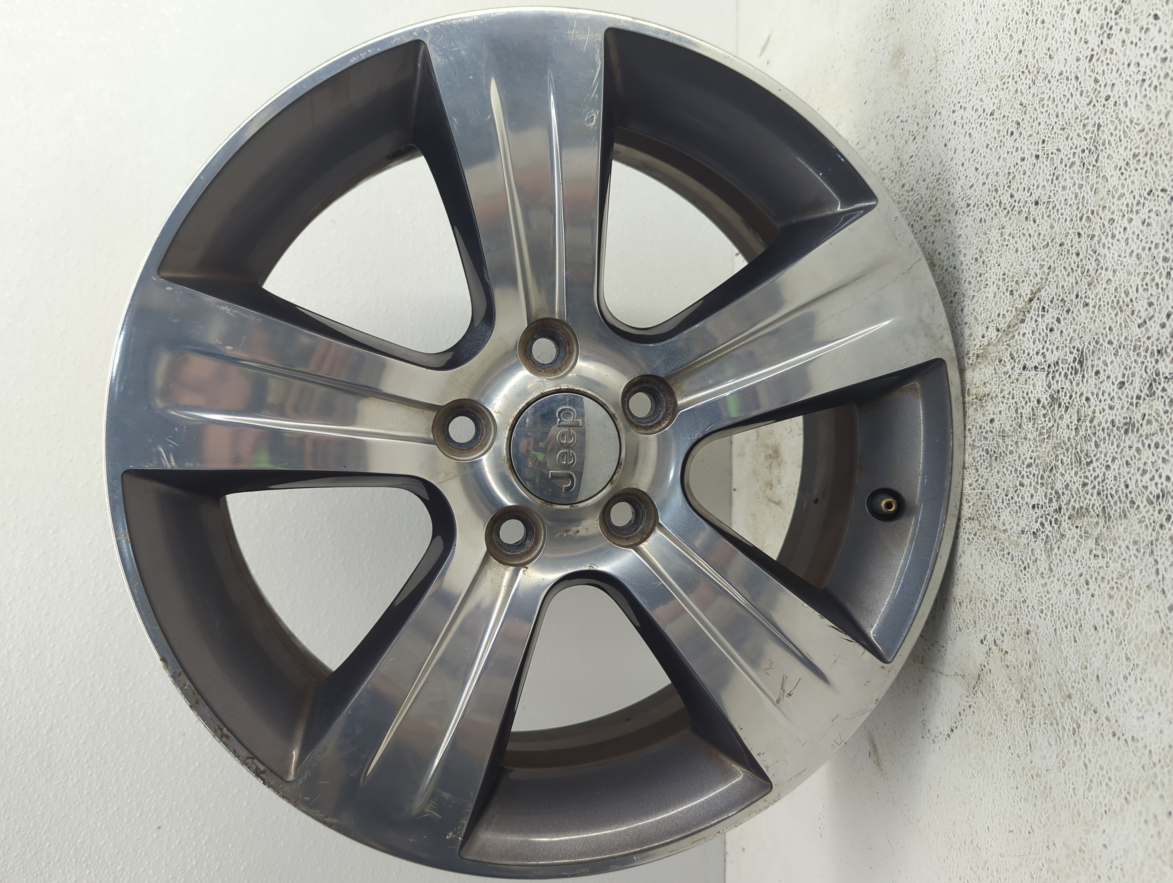 2011-2017 Jeep Compass Wheel Rim Oem 1093665 - Oemusedautoparts1.com