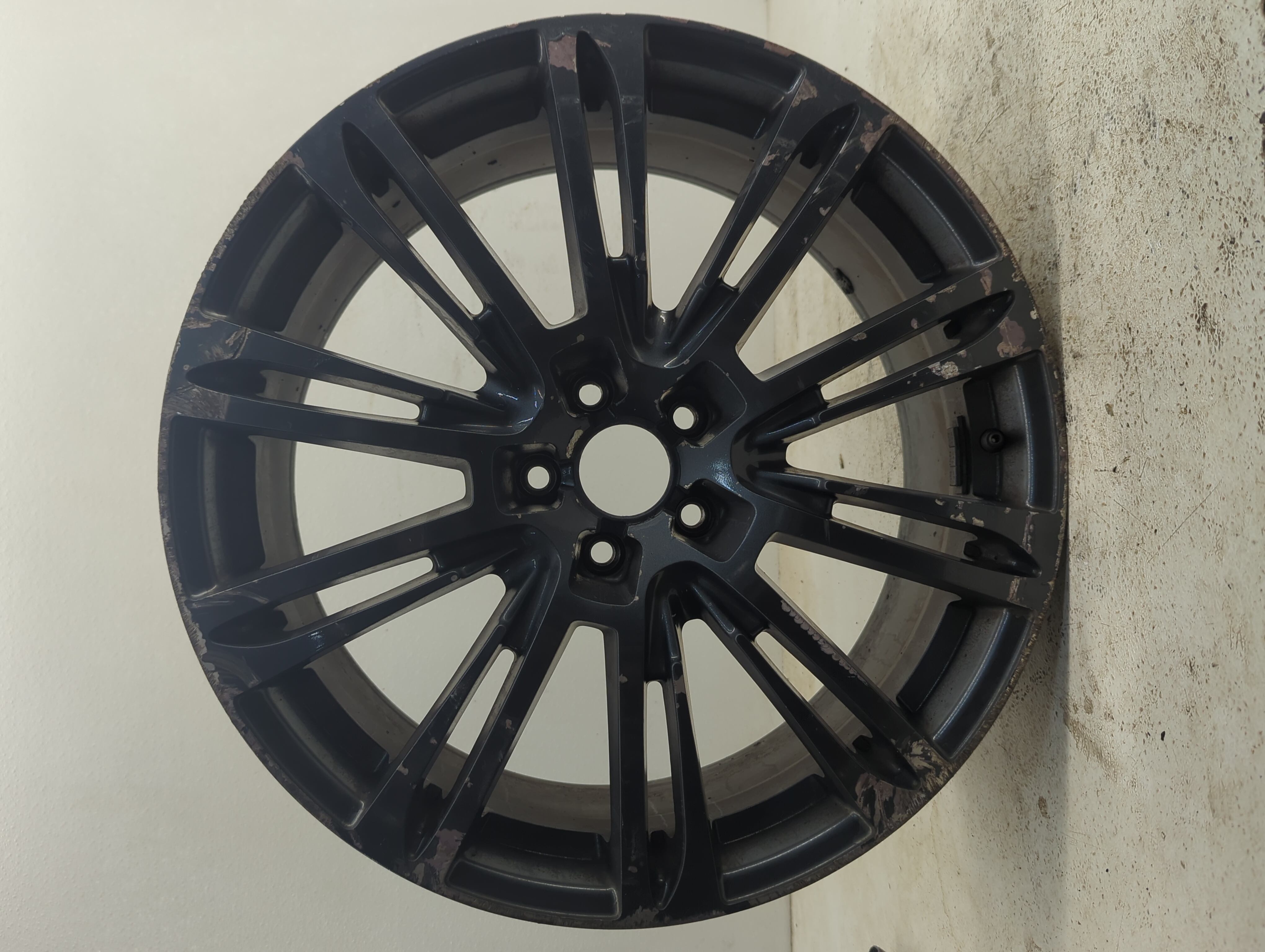 Picture of Audi Q5 Wheel Rim Oem 1093775