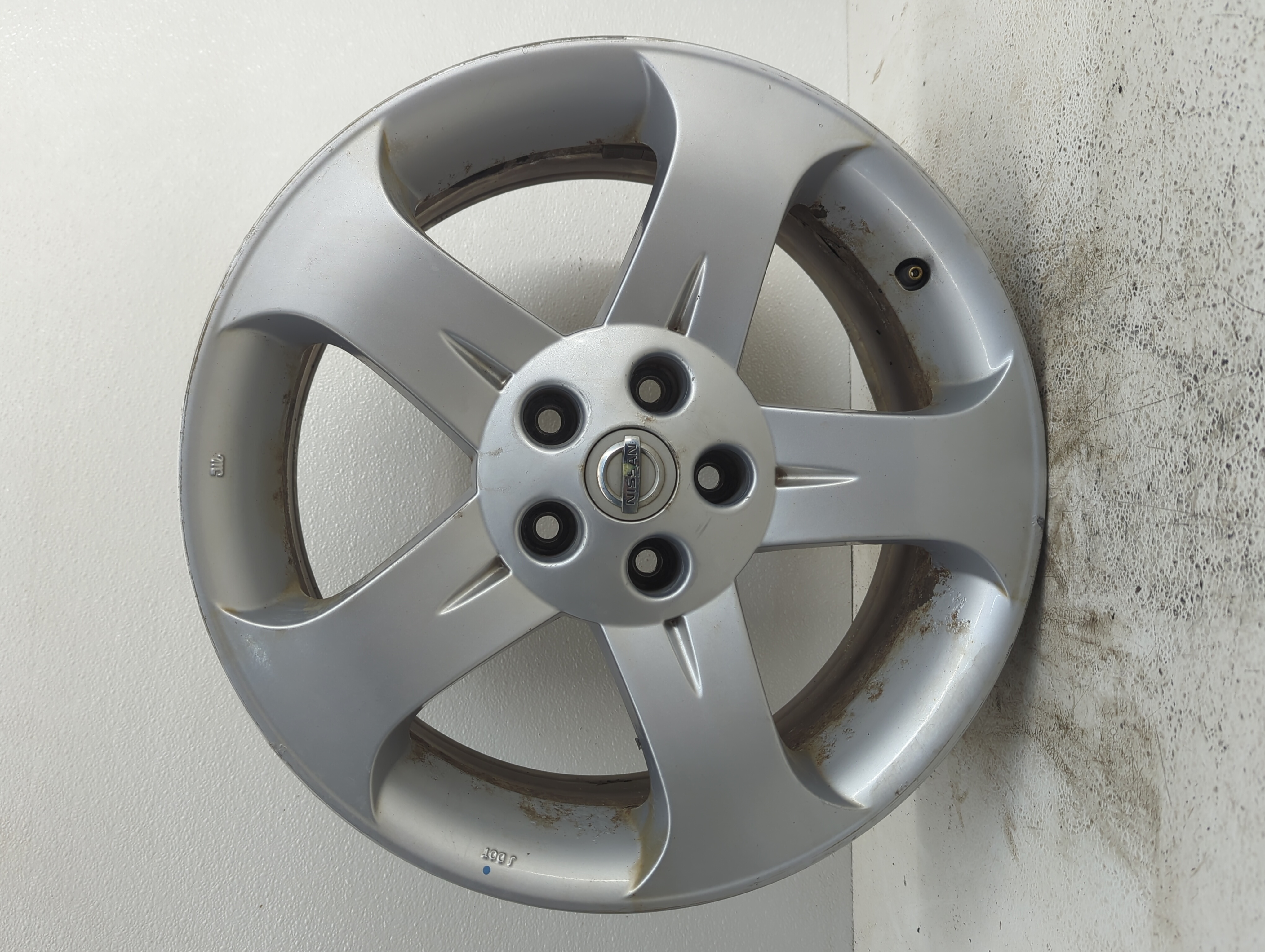 Picture of 2003-2005 Nissan Murano Wheel Rim Oem 1094764