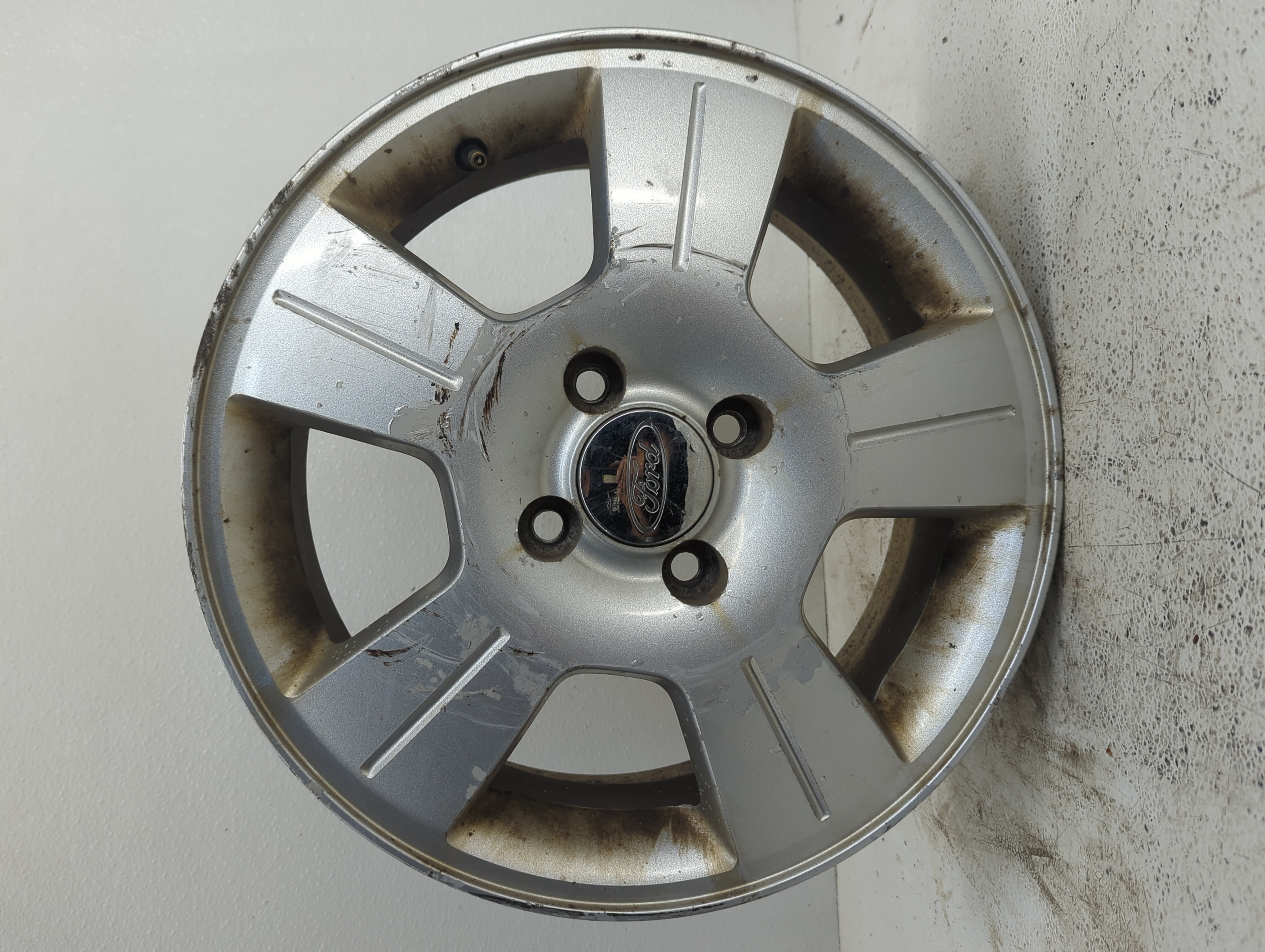 2003-2007 Ford Focus Wheel Rim Oem 1094768 - Oemusedautoparts1.com