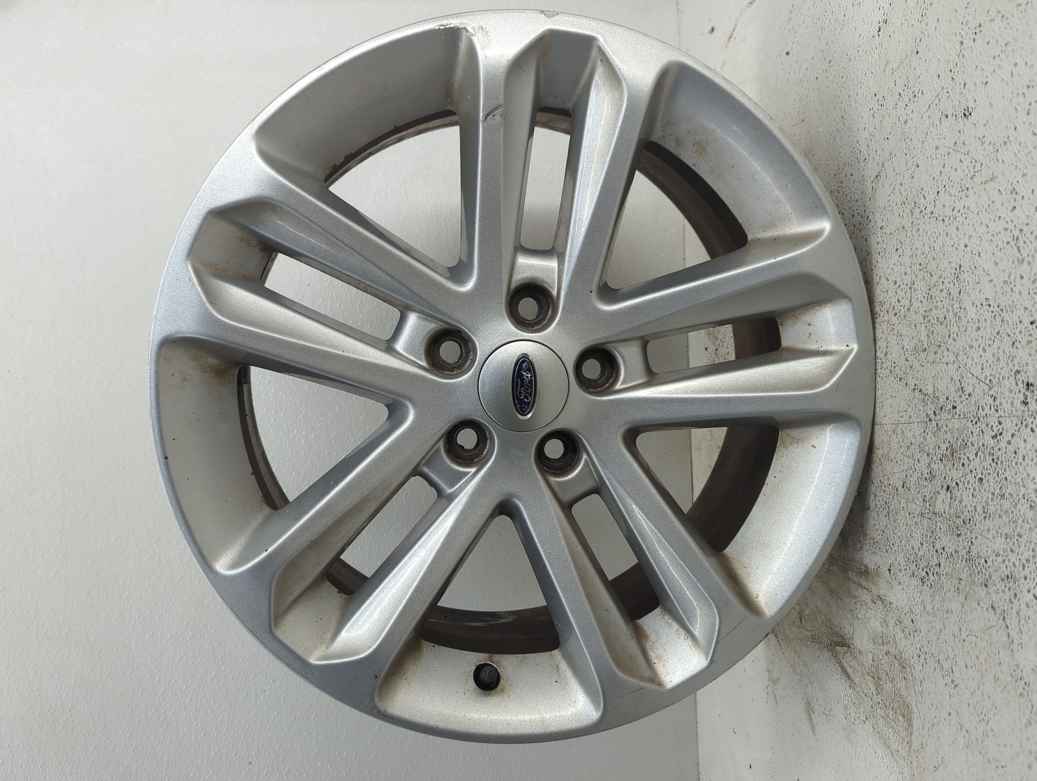 2011-2017 Ford Explorer Wheel Rim Oem 1094771 - Oemusedautoparts1.com